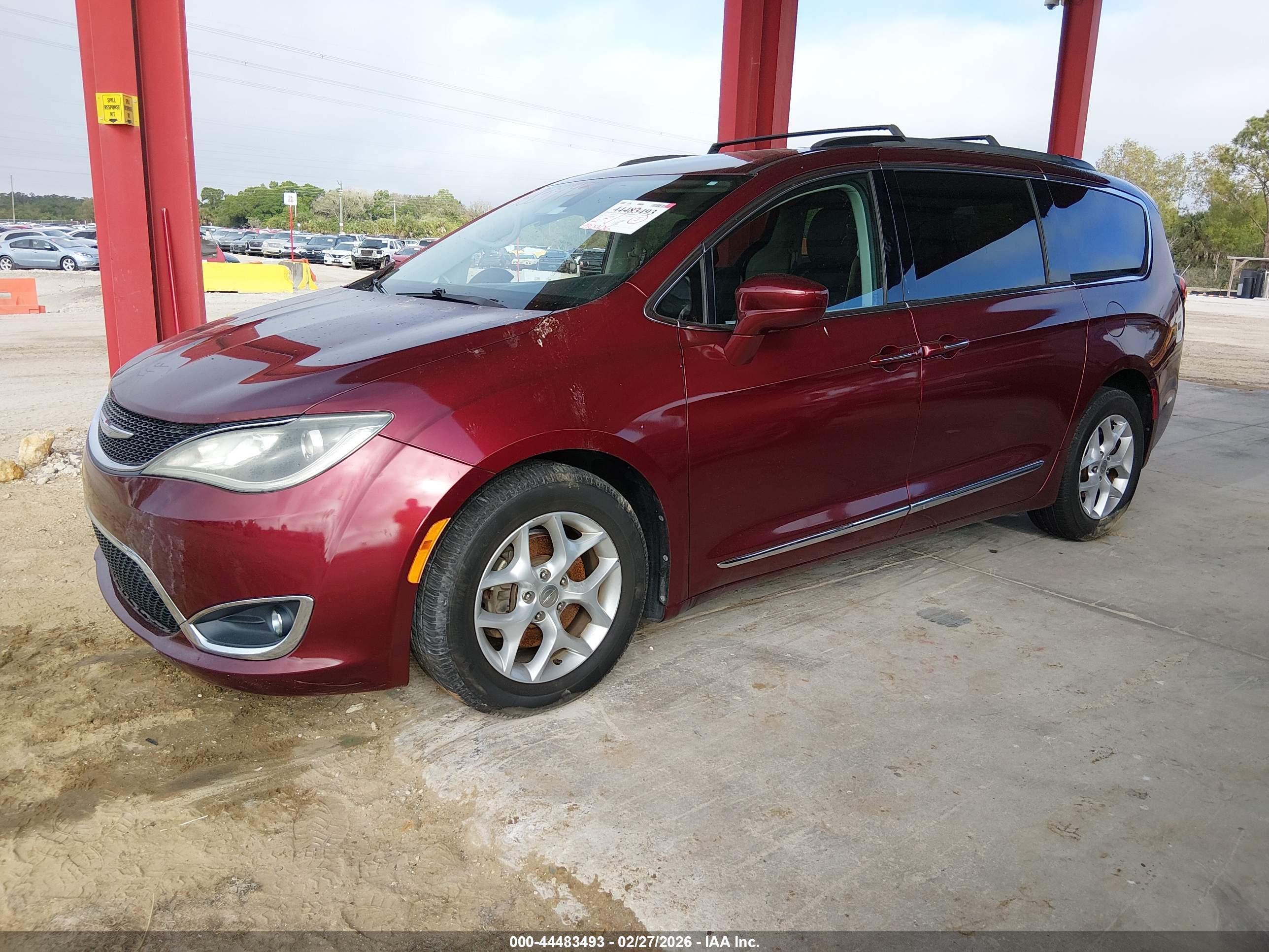 CHRYSLER PACIFICA image 2