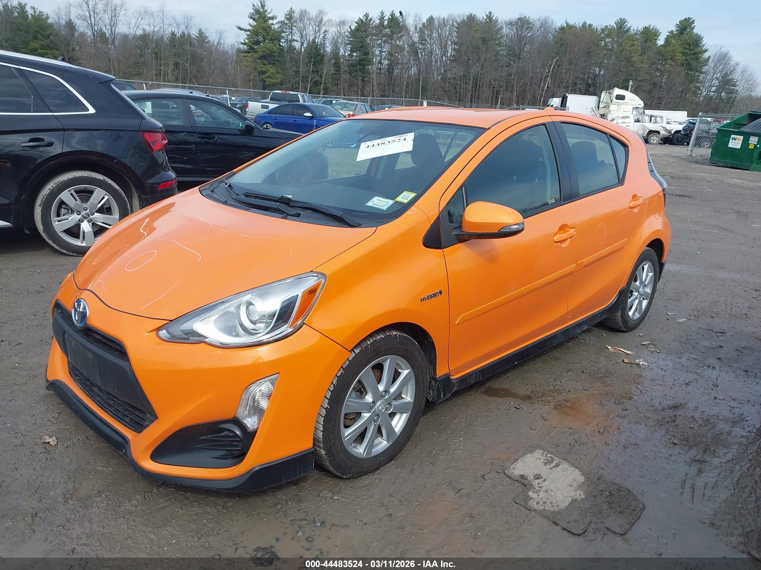 TOYOTA PRIUS image 2