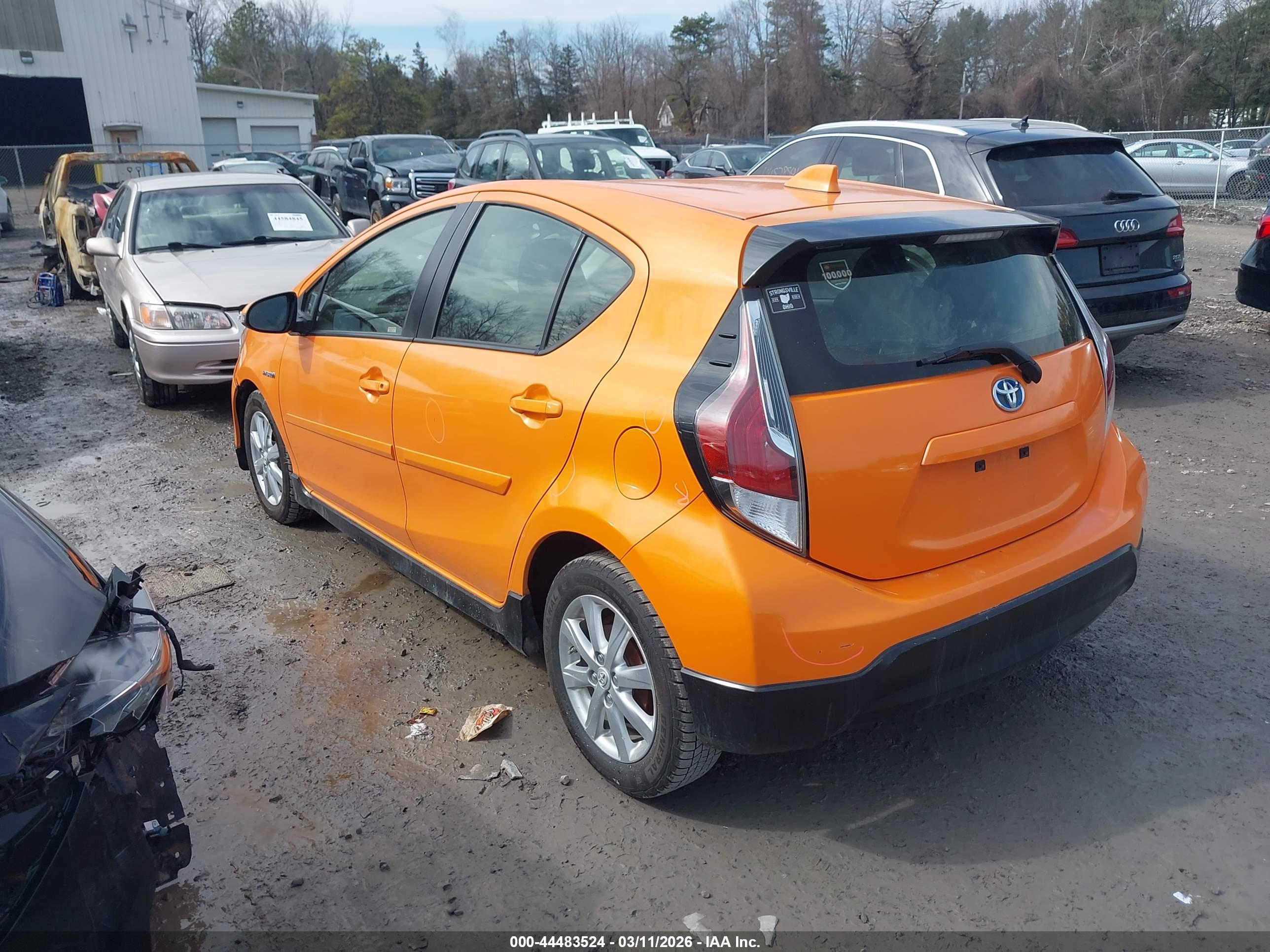 TOYOTA PRIUS image 3