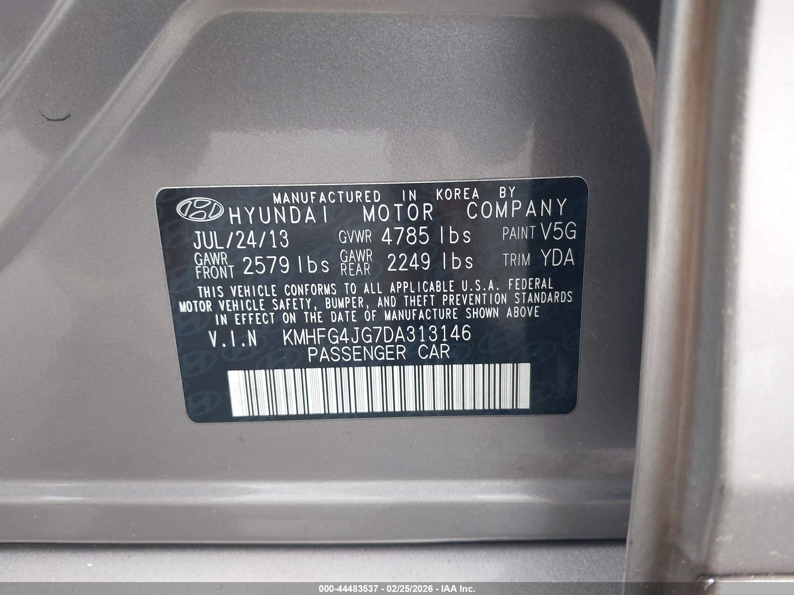 HYUNDAI AZERA image 9