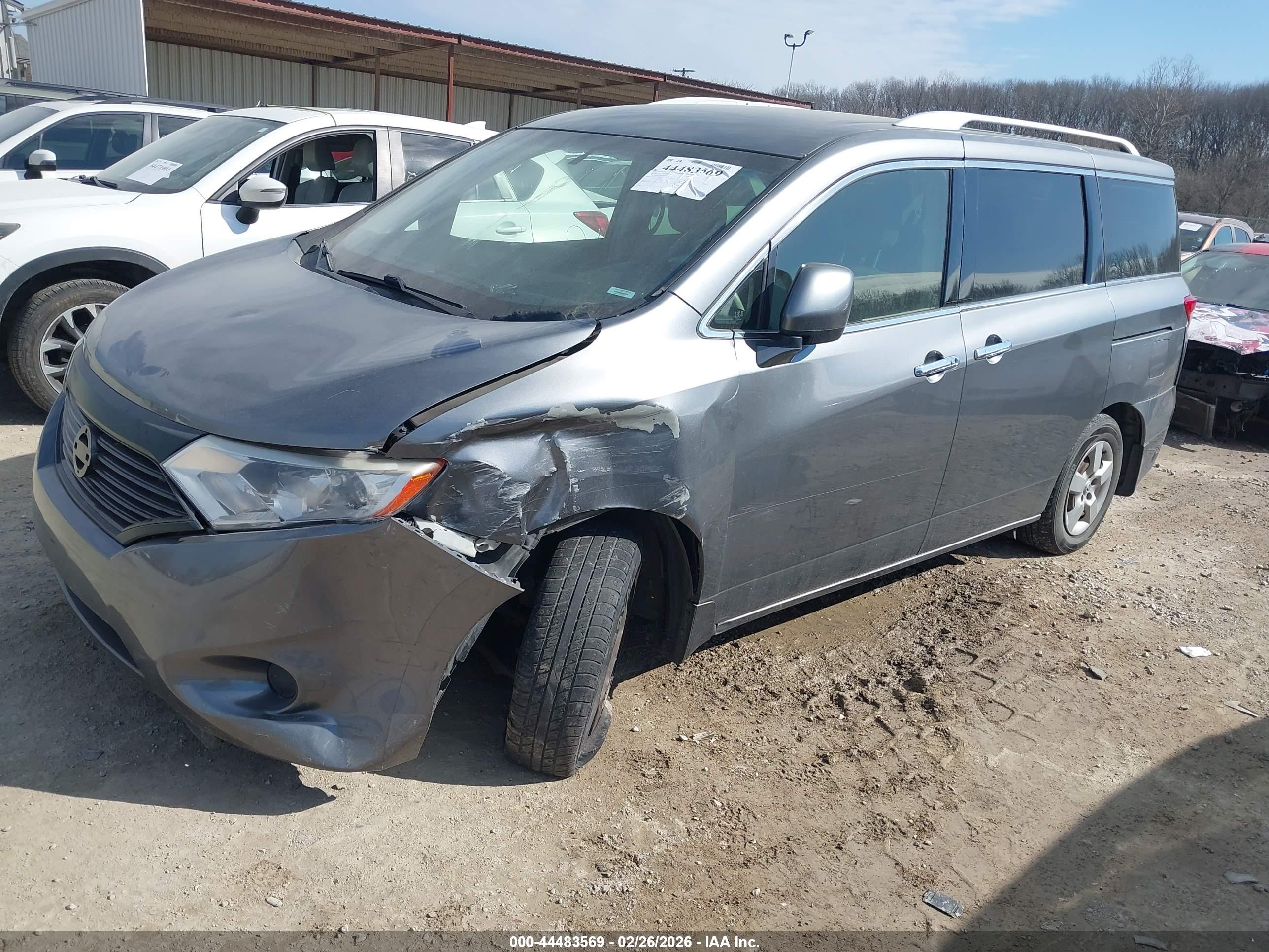 NISSAN QUEST image 2