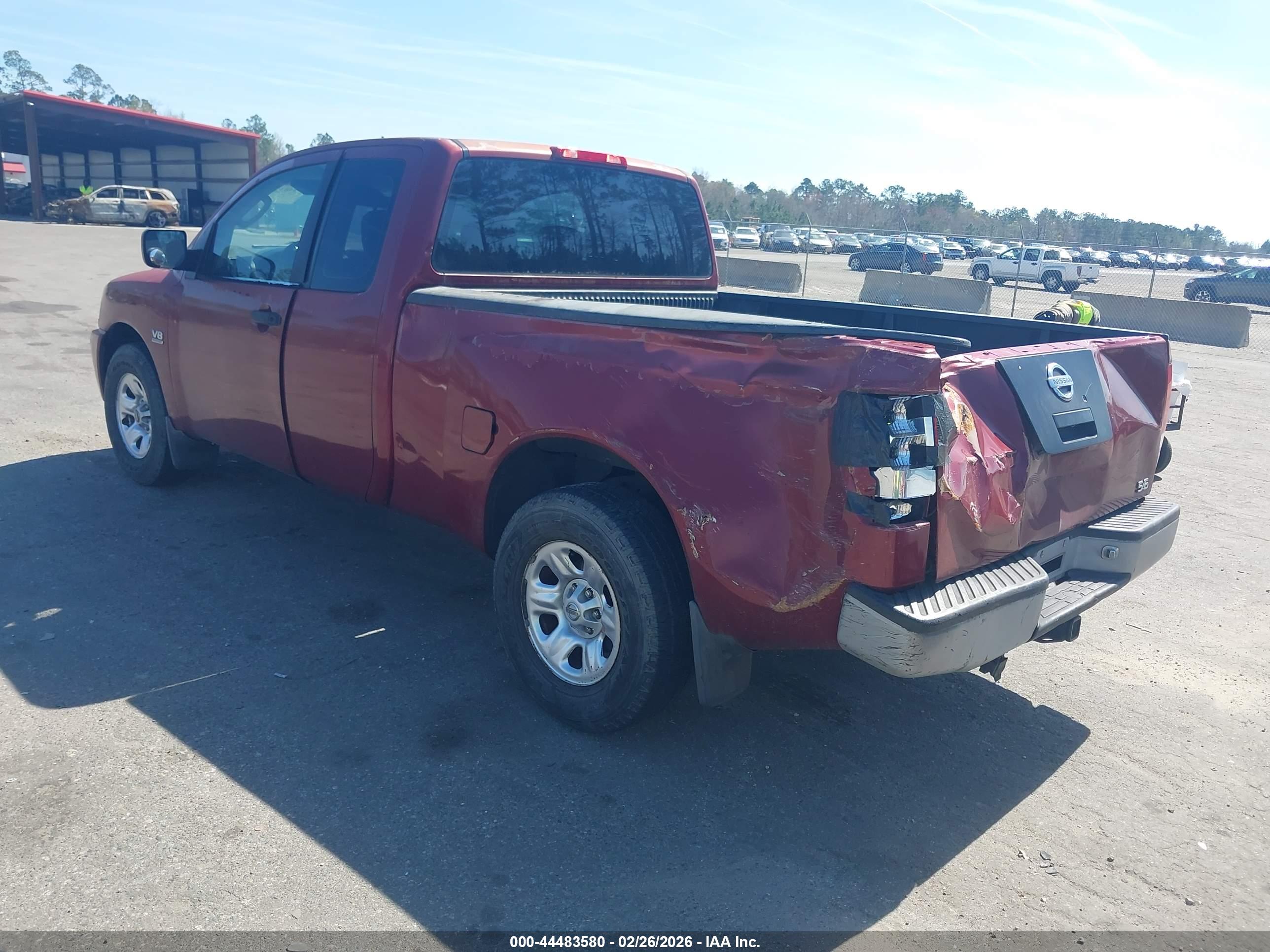 NISSAN TITAN image 3