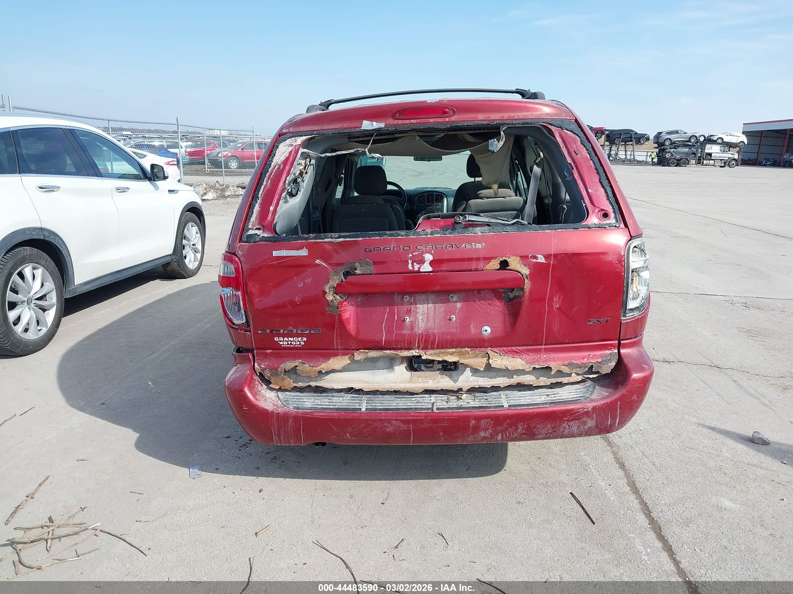 DODGE GRAND image 6