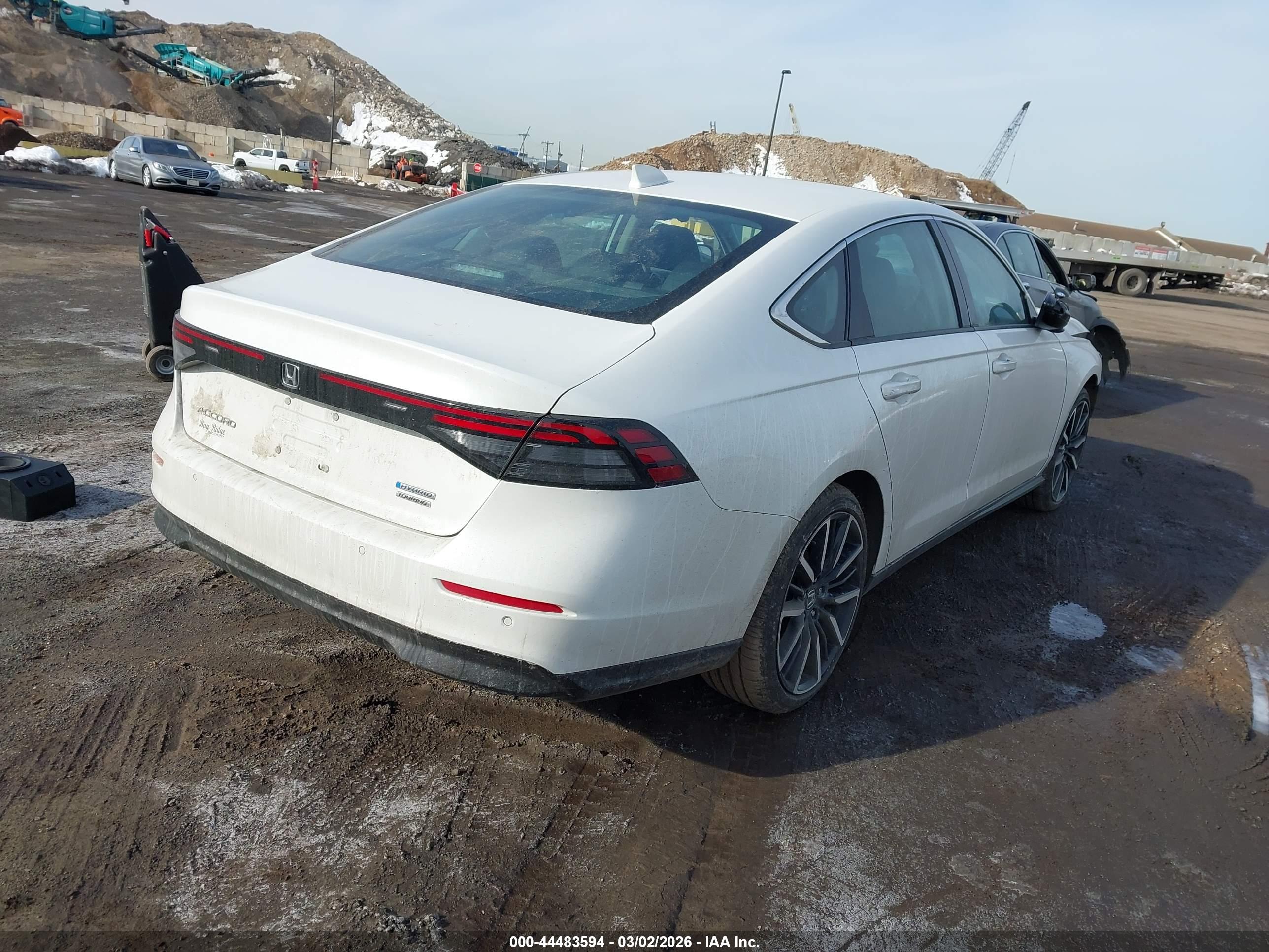 HONDA ACCORD image 4