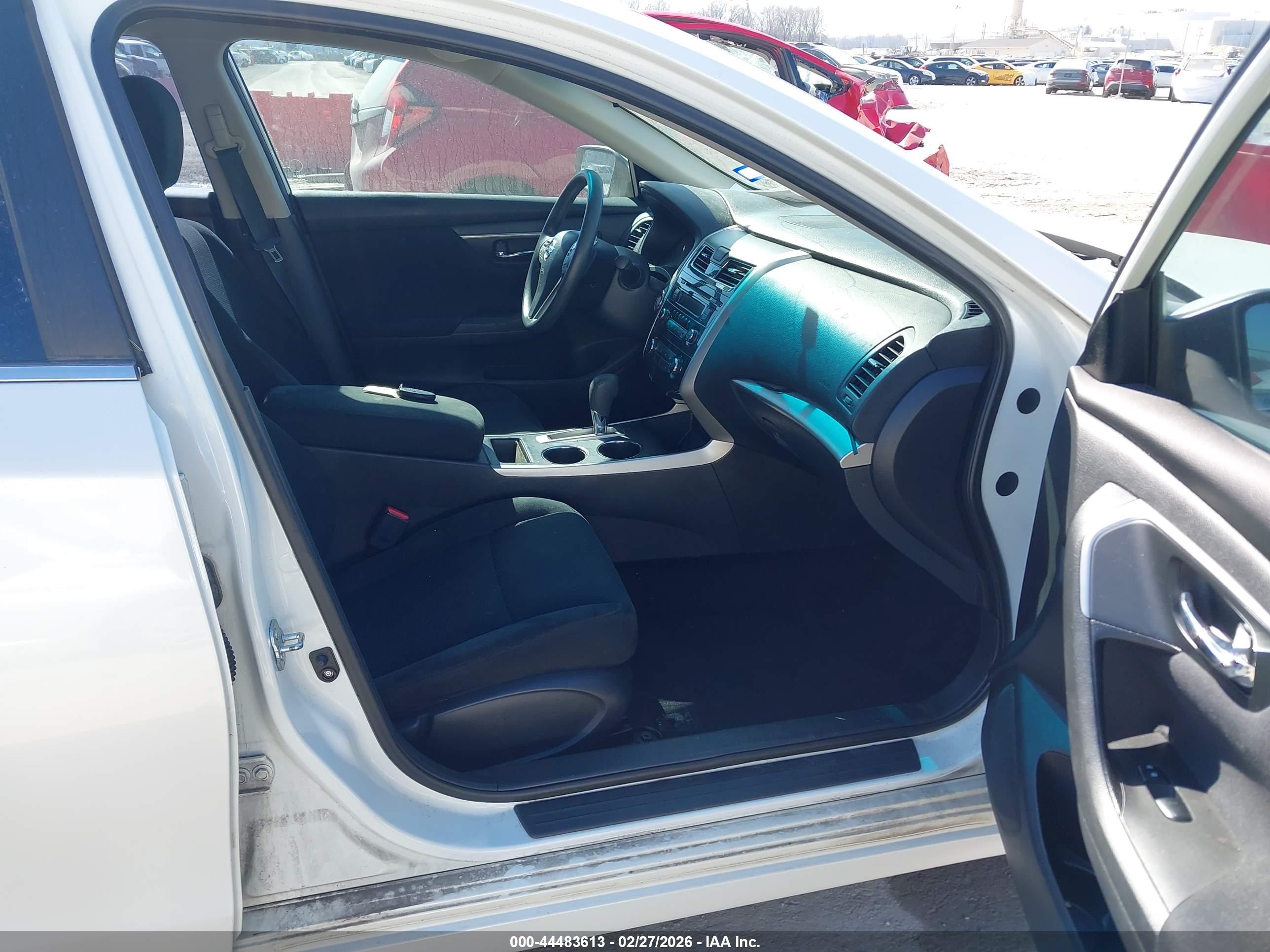 NISSAN ALTIMA image 5