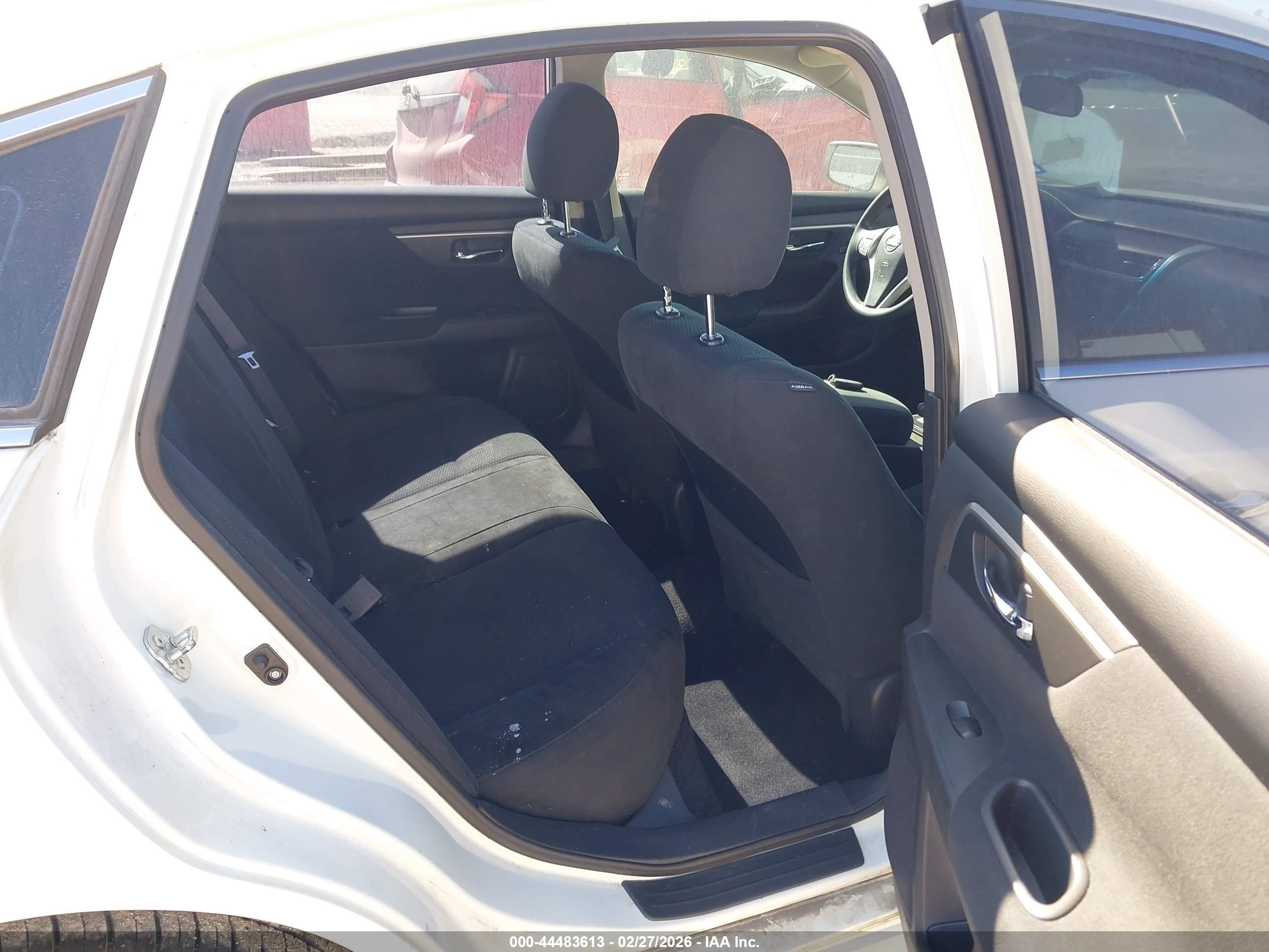 NISSAN ALTIMA image 8