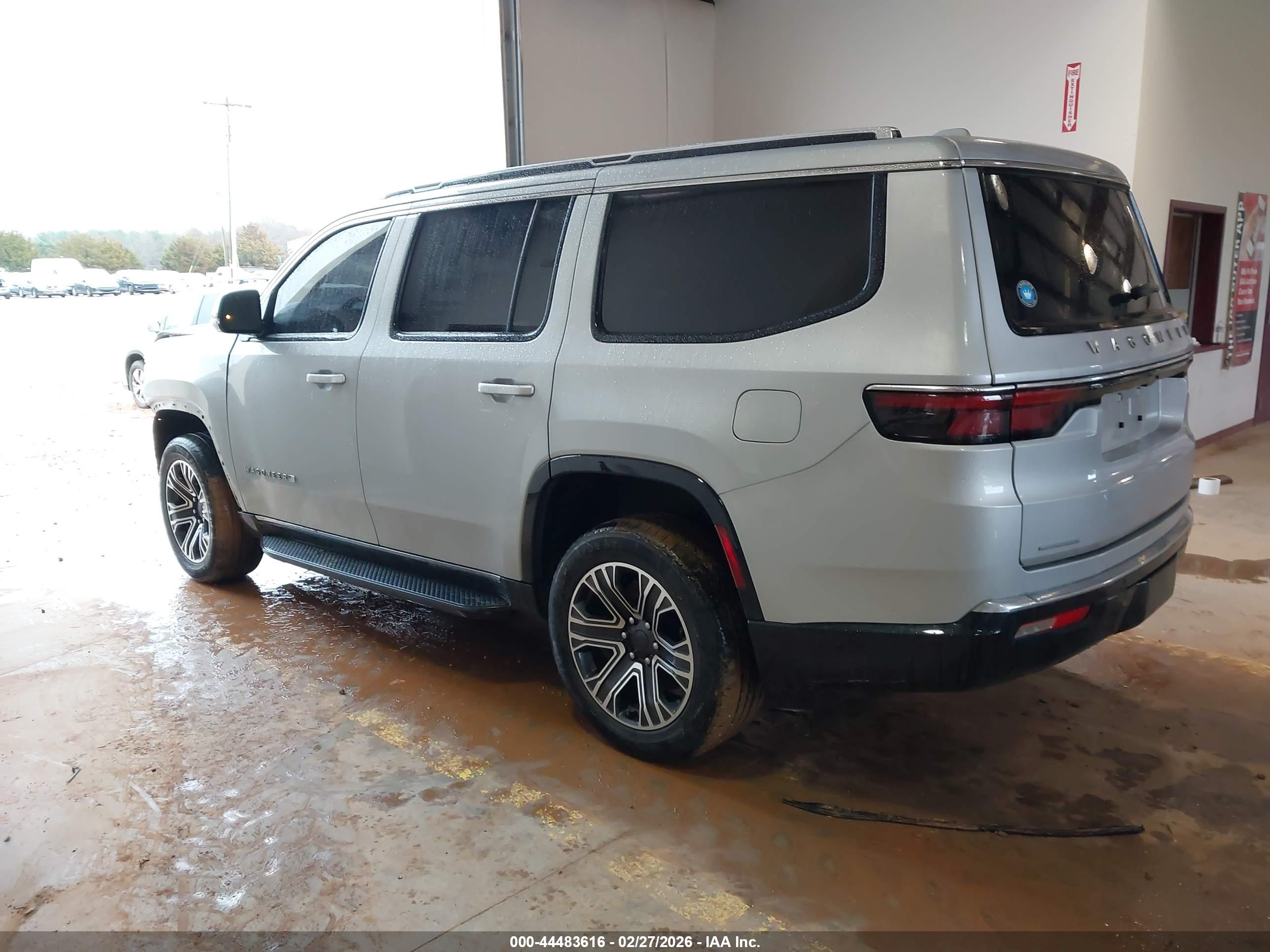 JEEP WAGONEER image 3