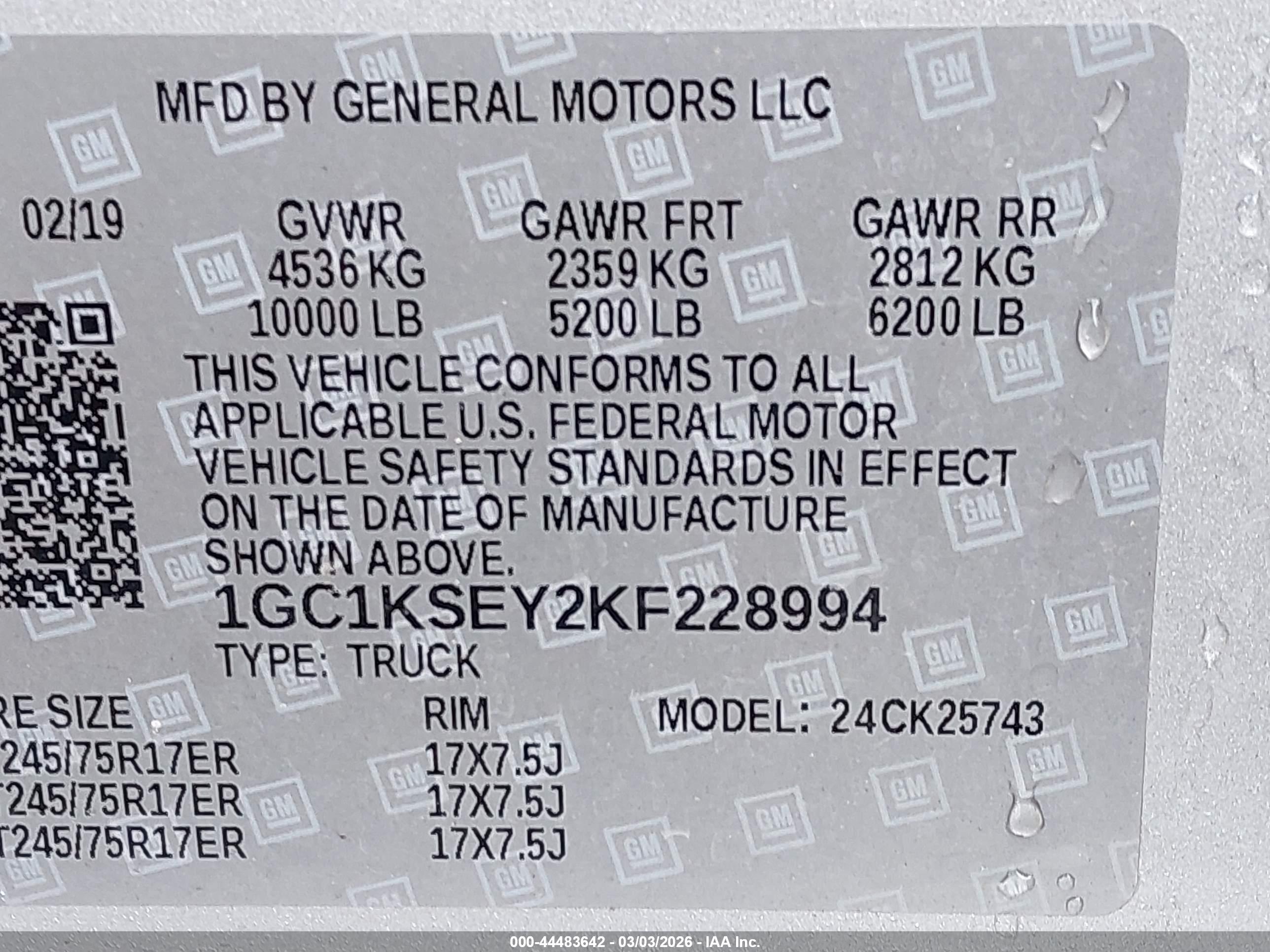 CHEVROLET SILVERADO image 9