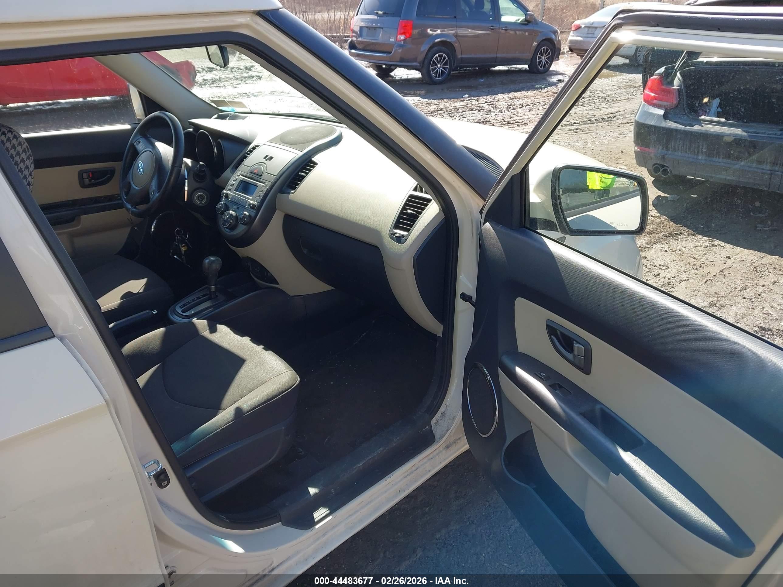 KIA SOUL image 5