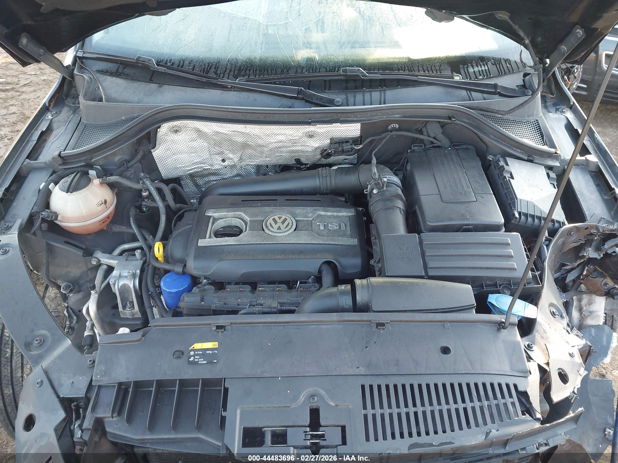 VOLKSWAGEN TIGUAN image 10