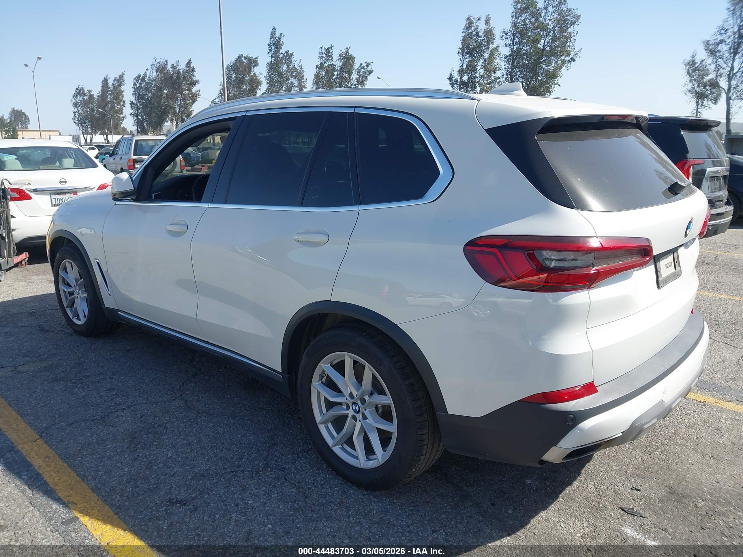 BMW X5 image 3