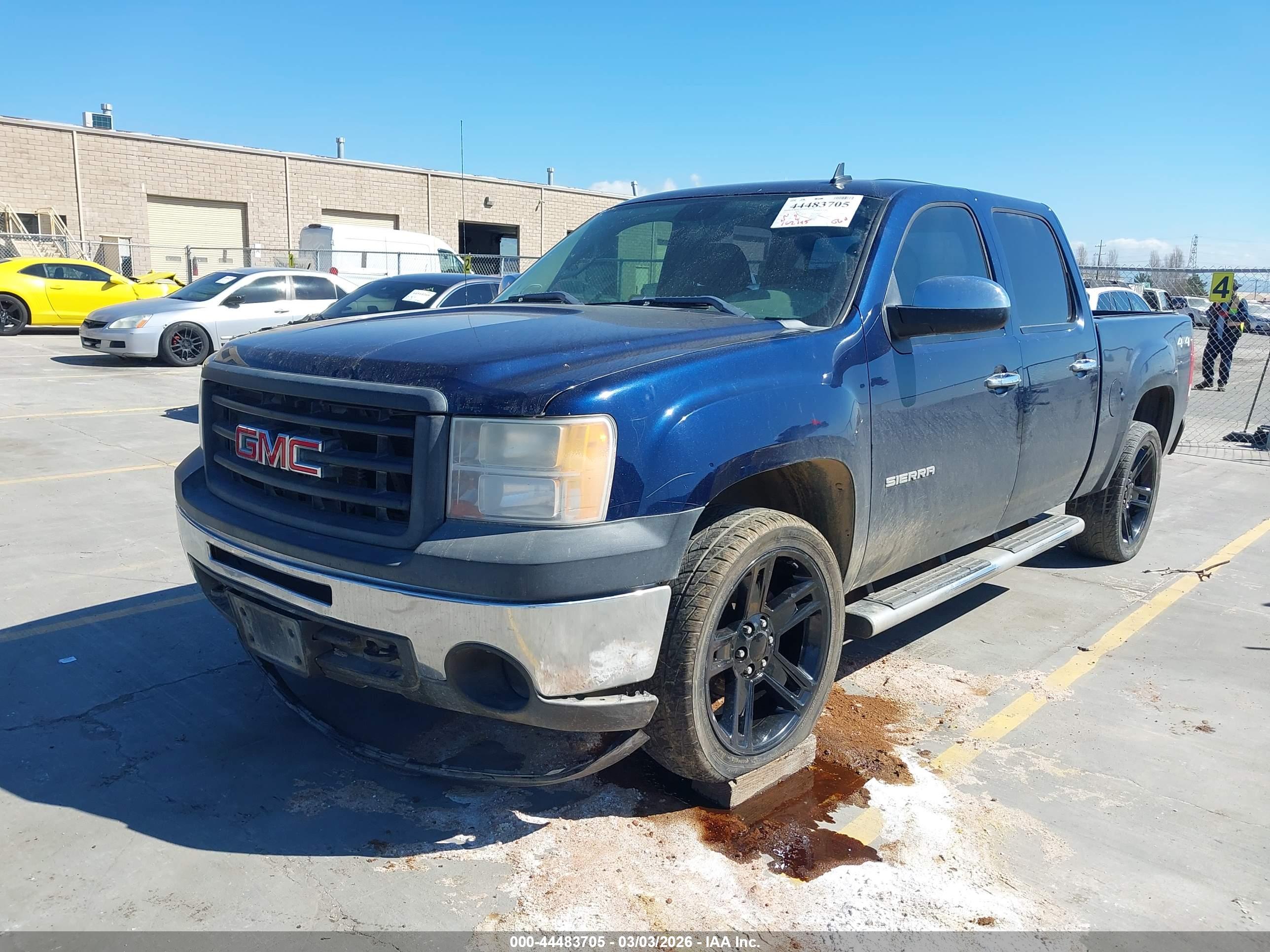 GMC SIERRA image 6