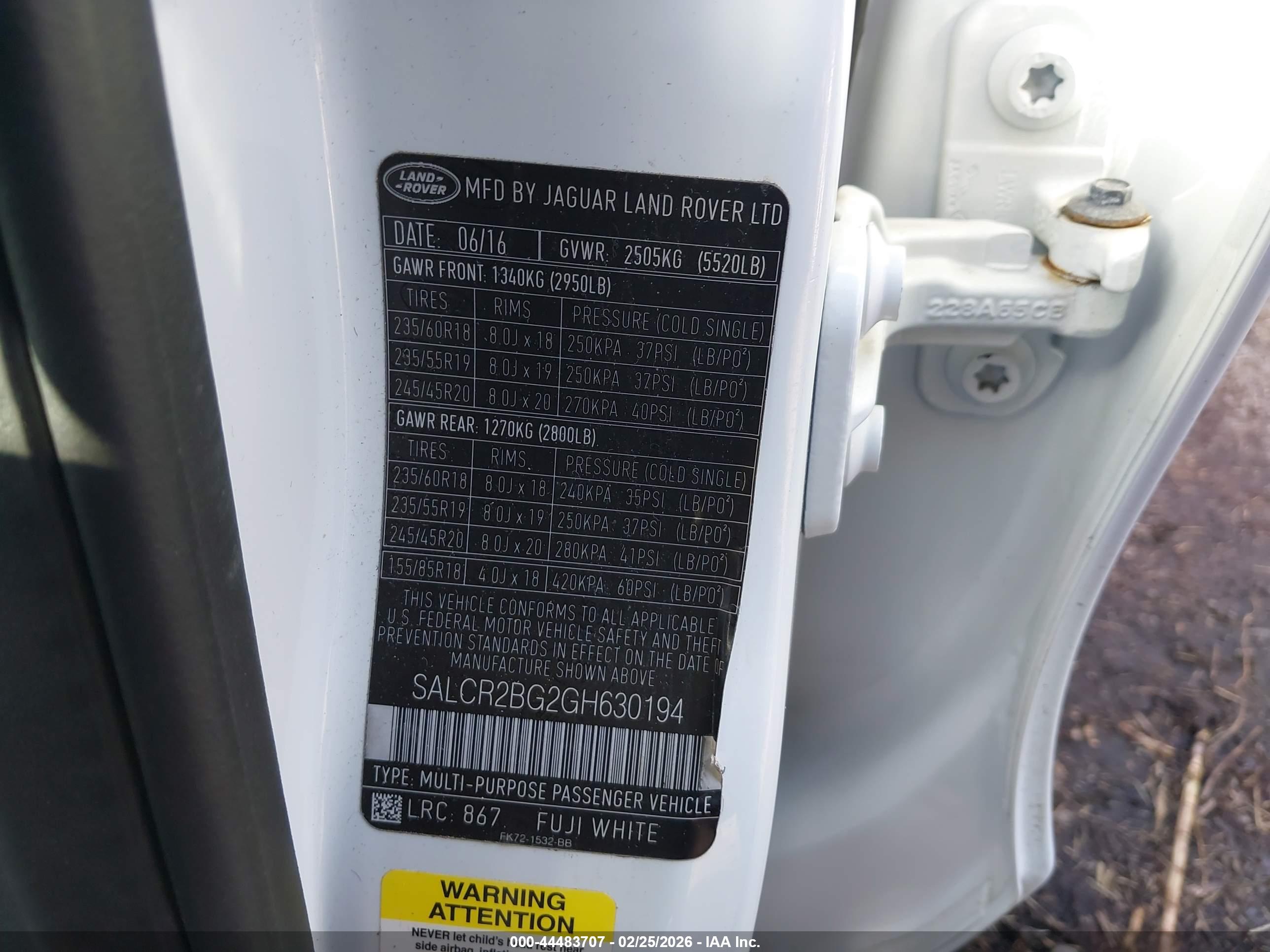 LAND ROVER image 9