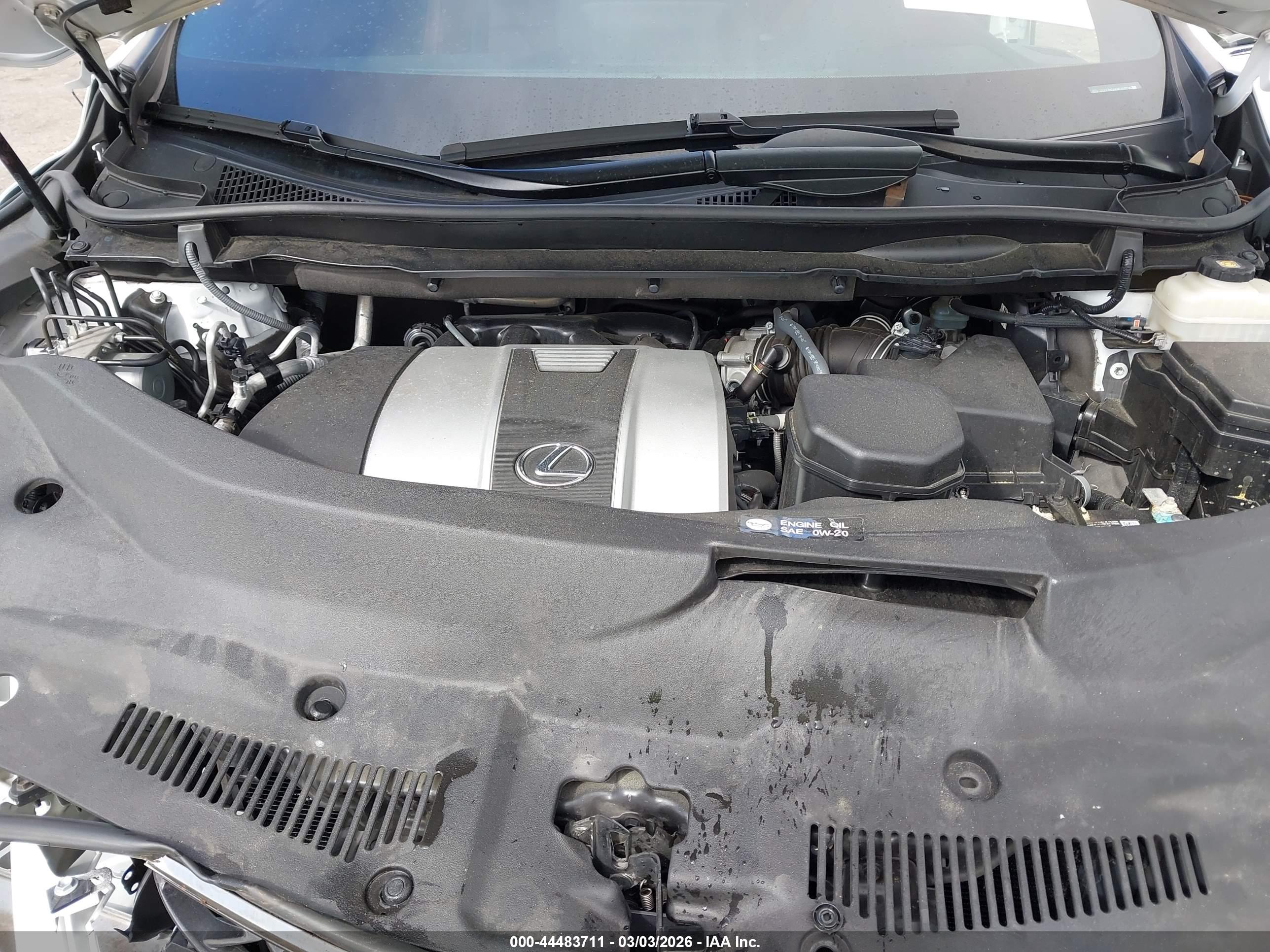 LEXUS RX image 10