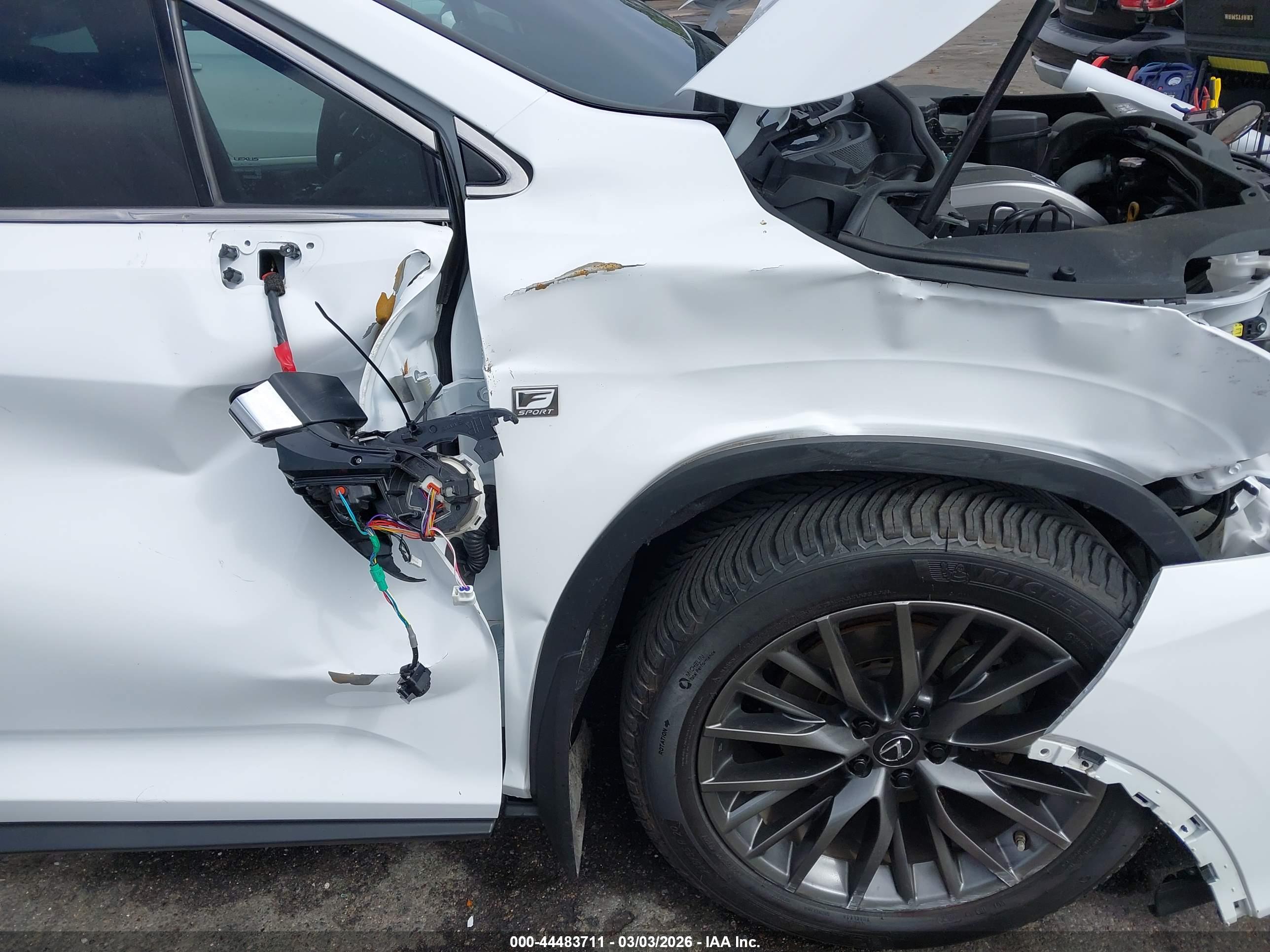 LEXUS RX image 6