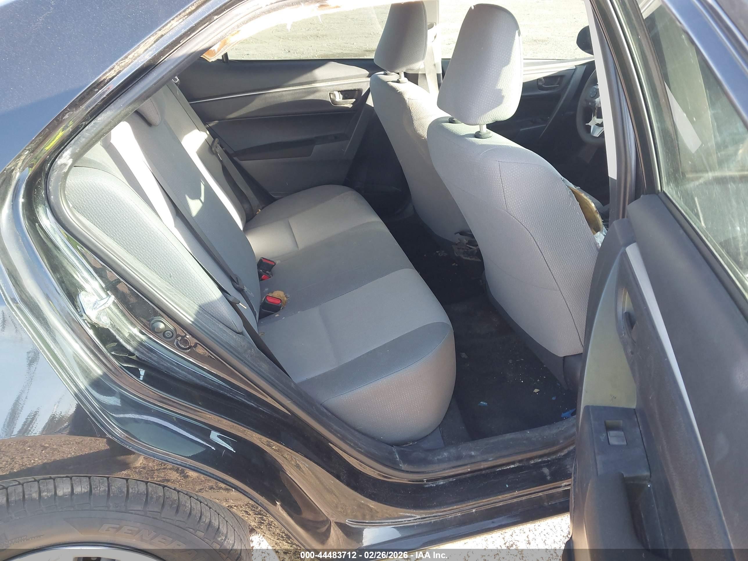 TOYOTA COROLLA image 8