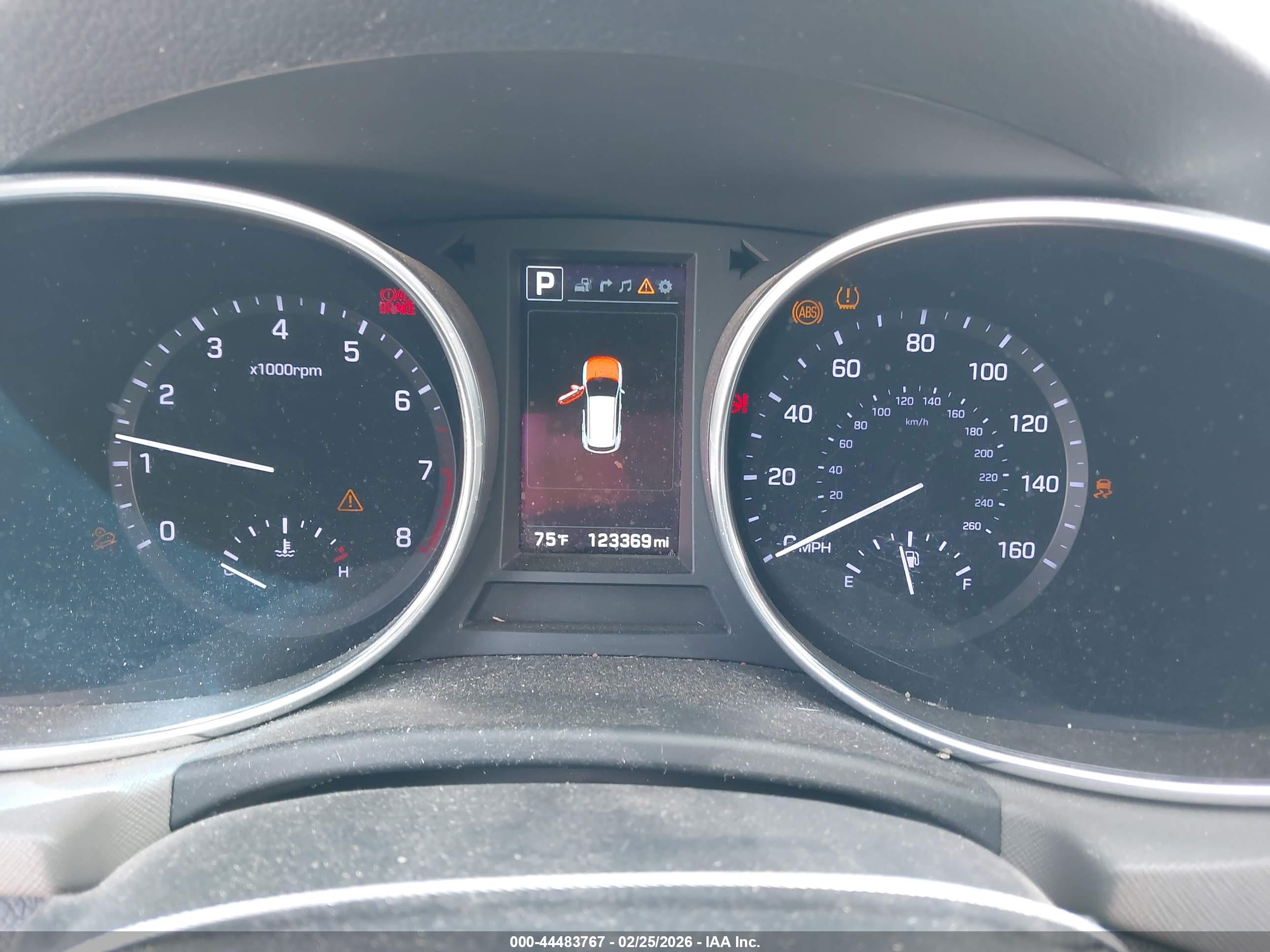 HYUNDAI SANTA image 7
