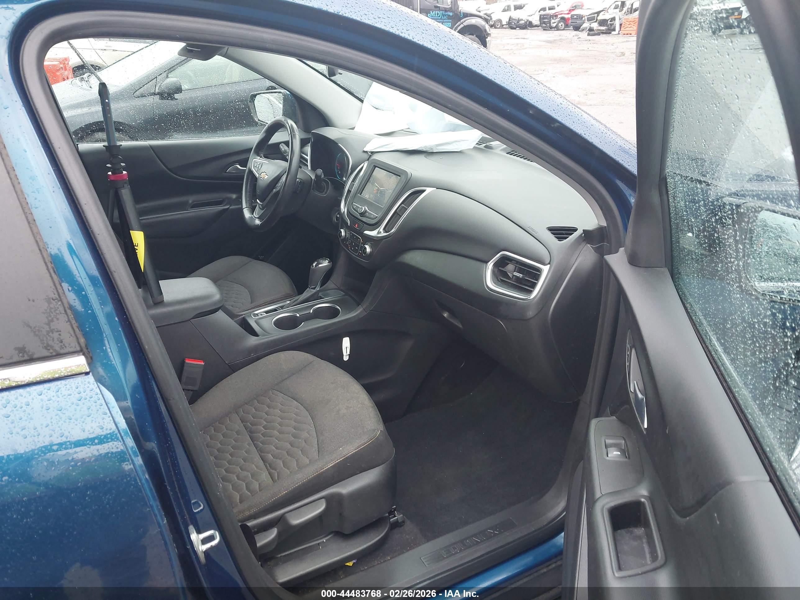 CHEVROLET EQUINOX image 5