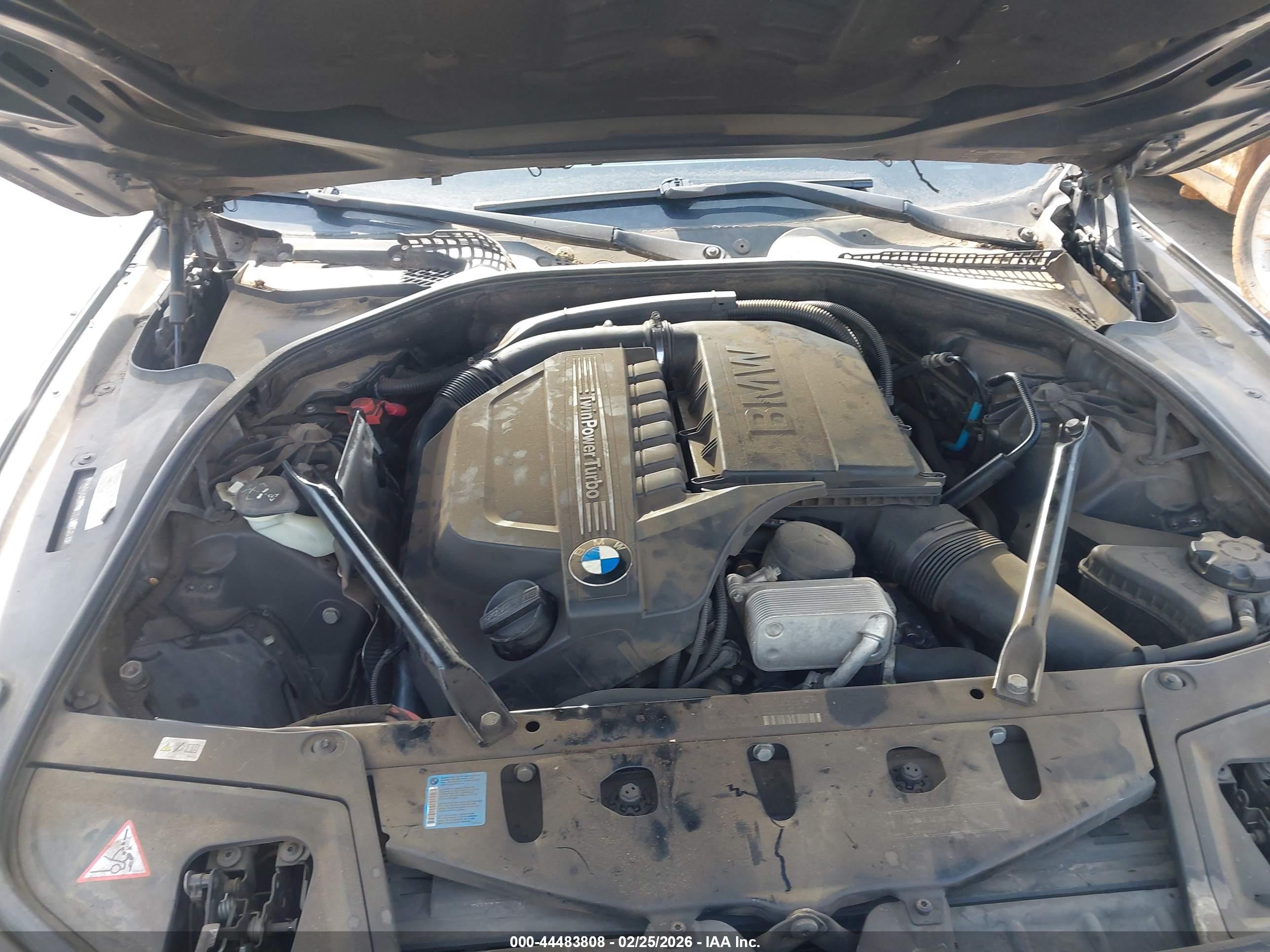 BMW 535I image 10