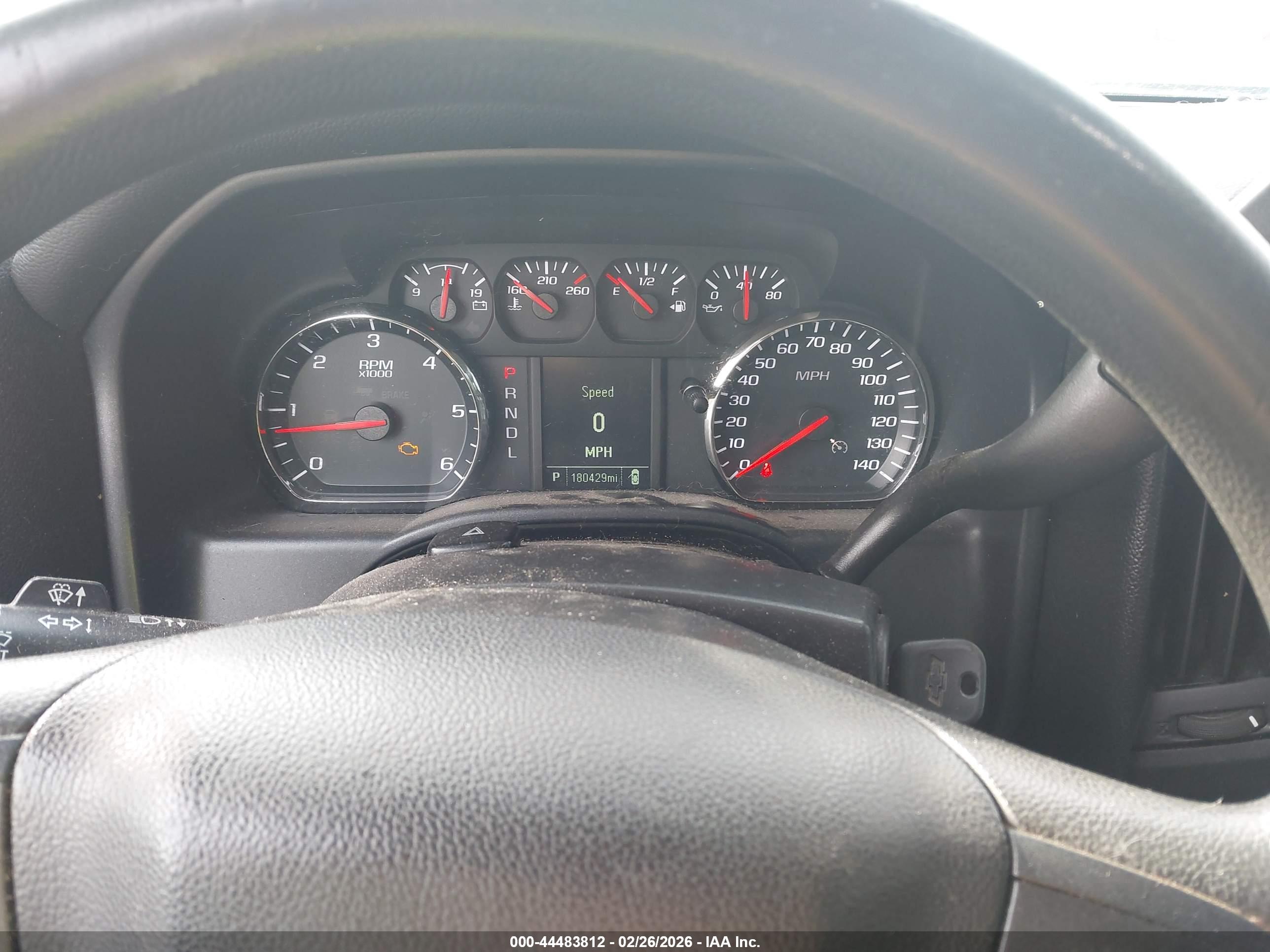 CHEVROLET SILVERADO image 7