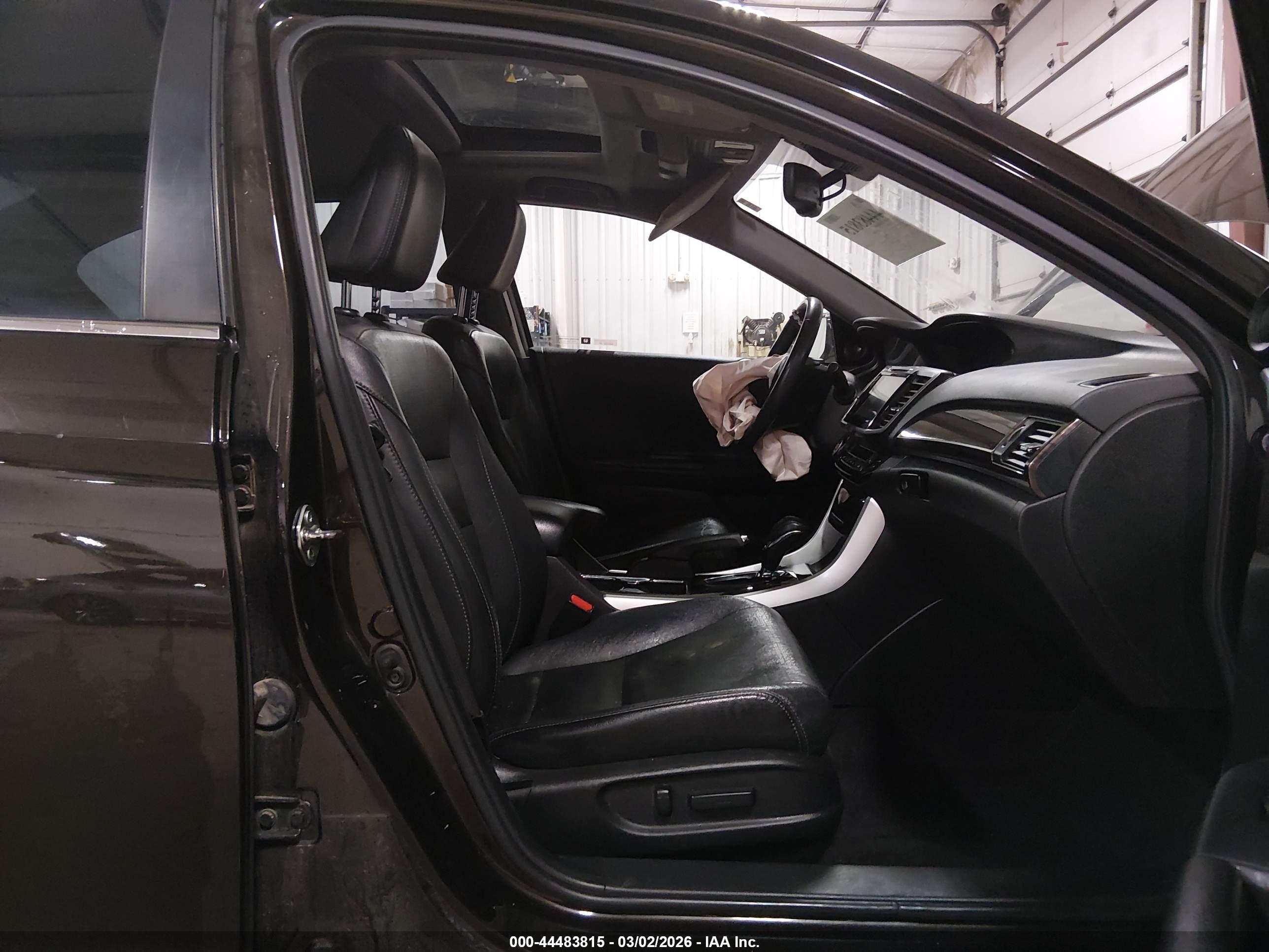 HONDA ACCORD image 5