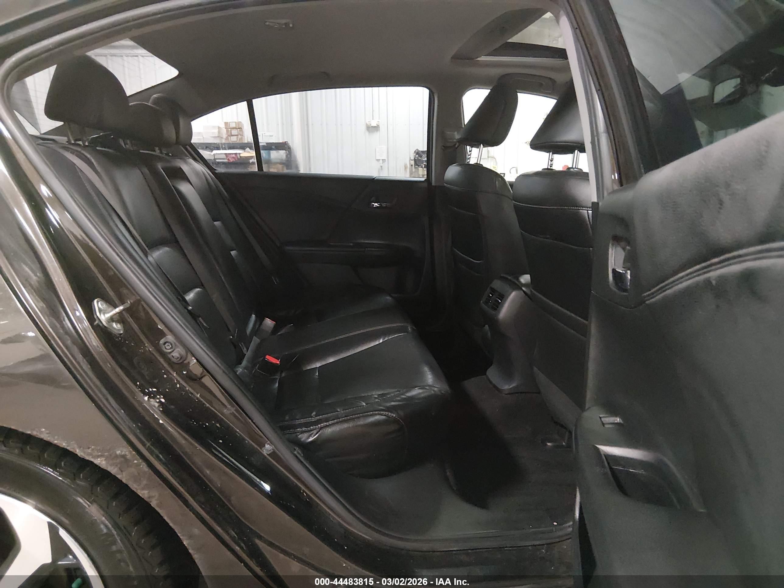 HONDA ACCORD image 8