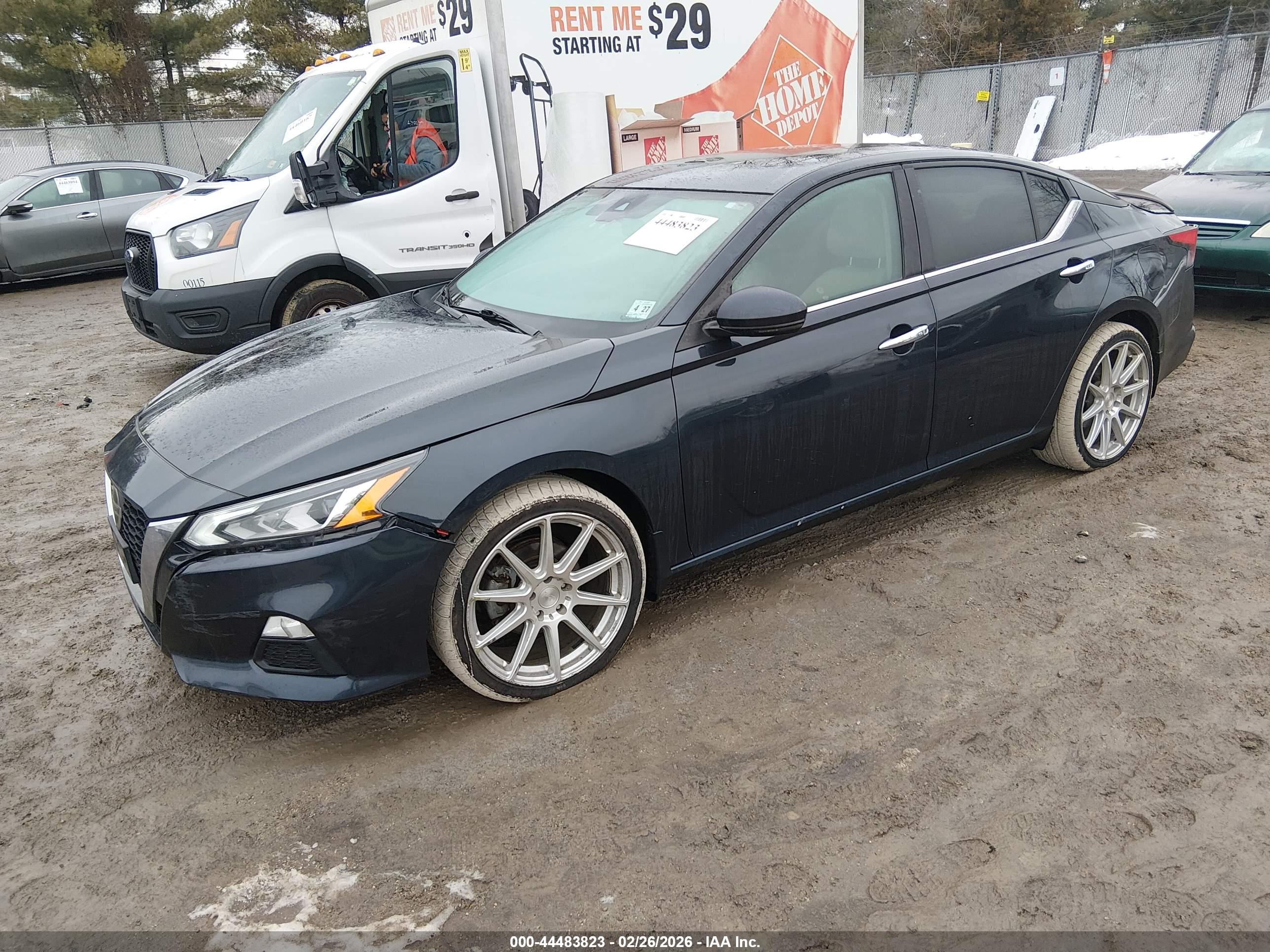 NISSAN ALTIMA image 2