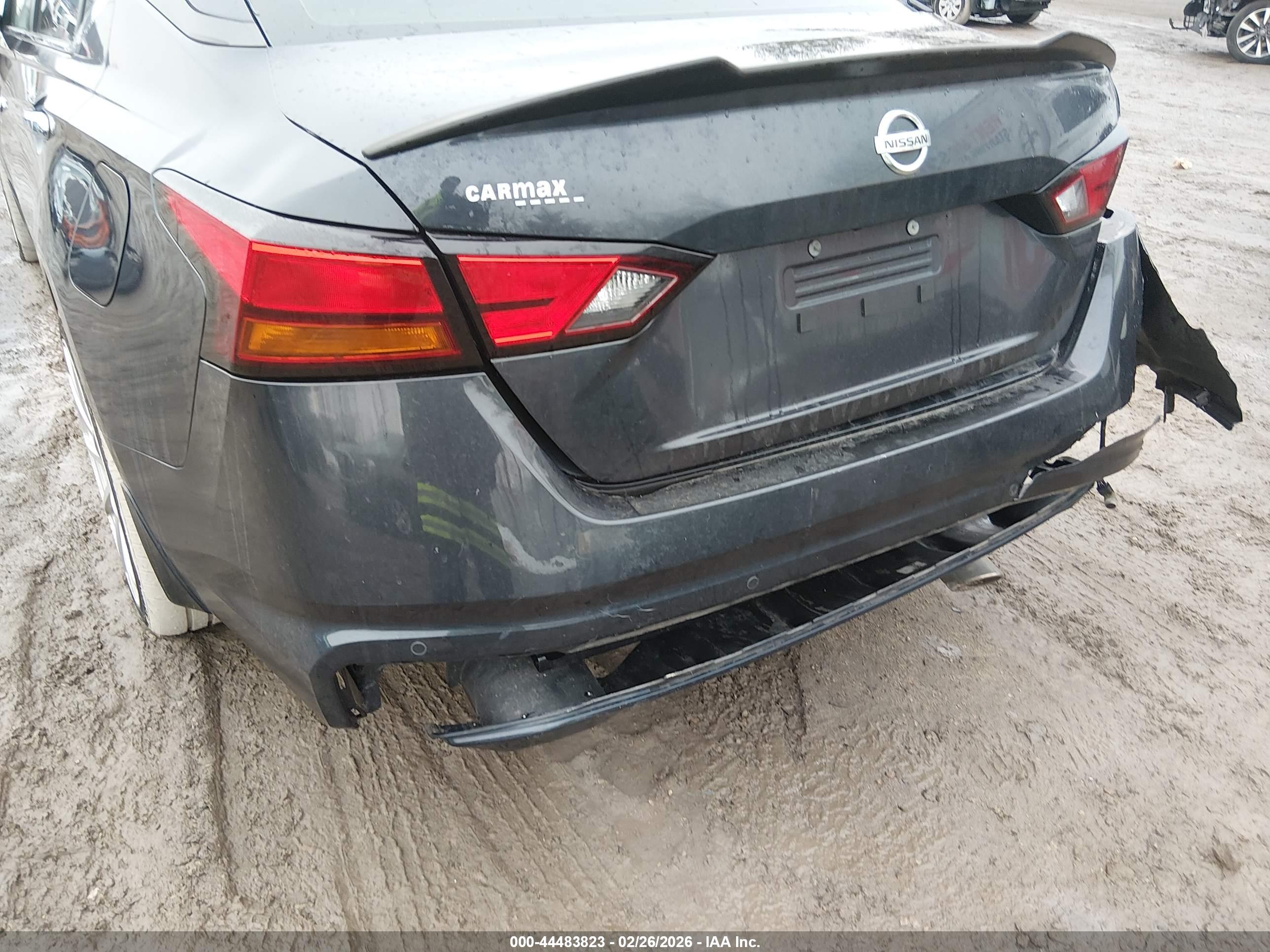 NISSAN ALTIMA image 6