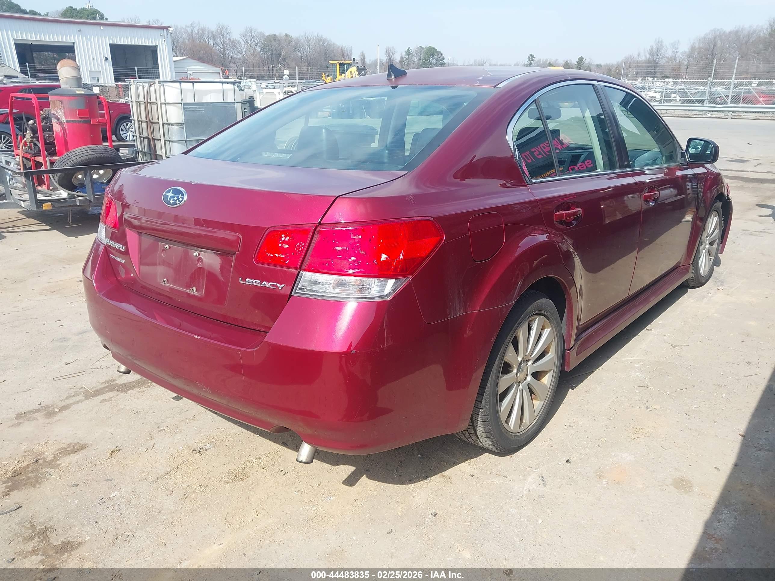 SUBARU LEGACY image 4