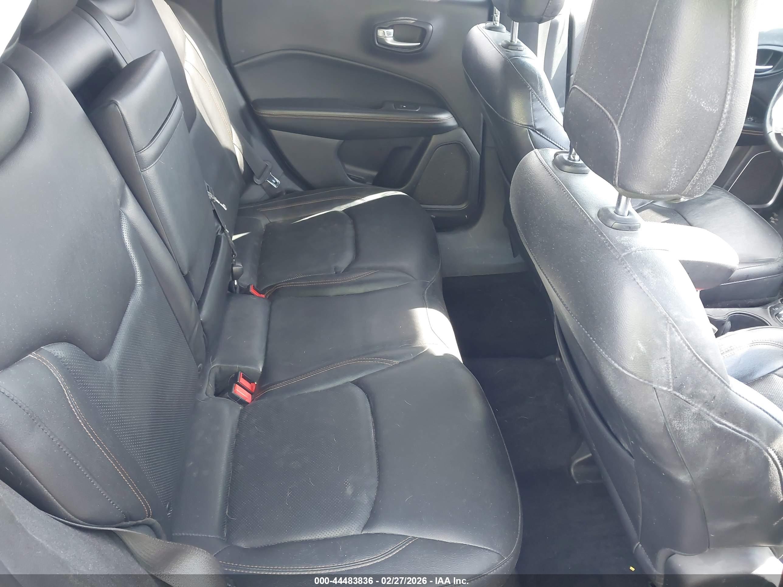 JEEP COMPASS image 8