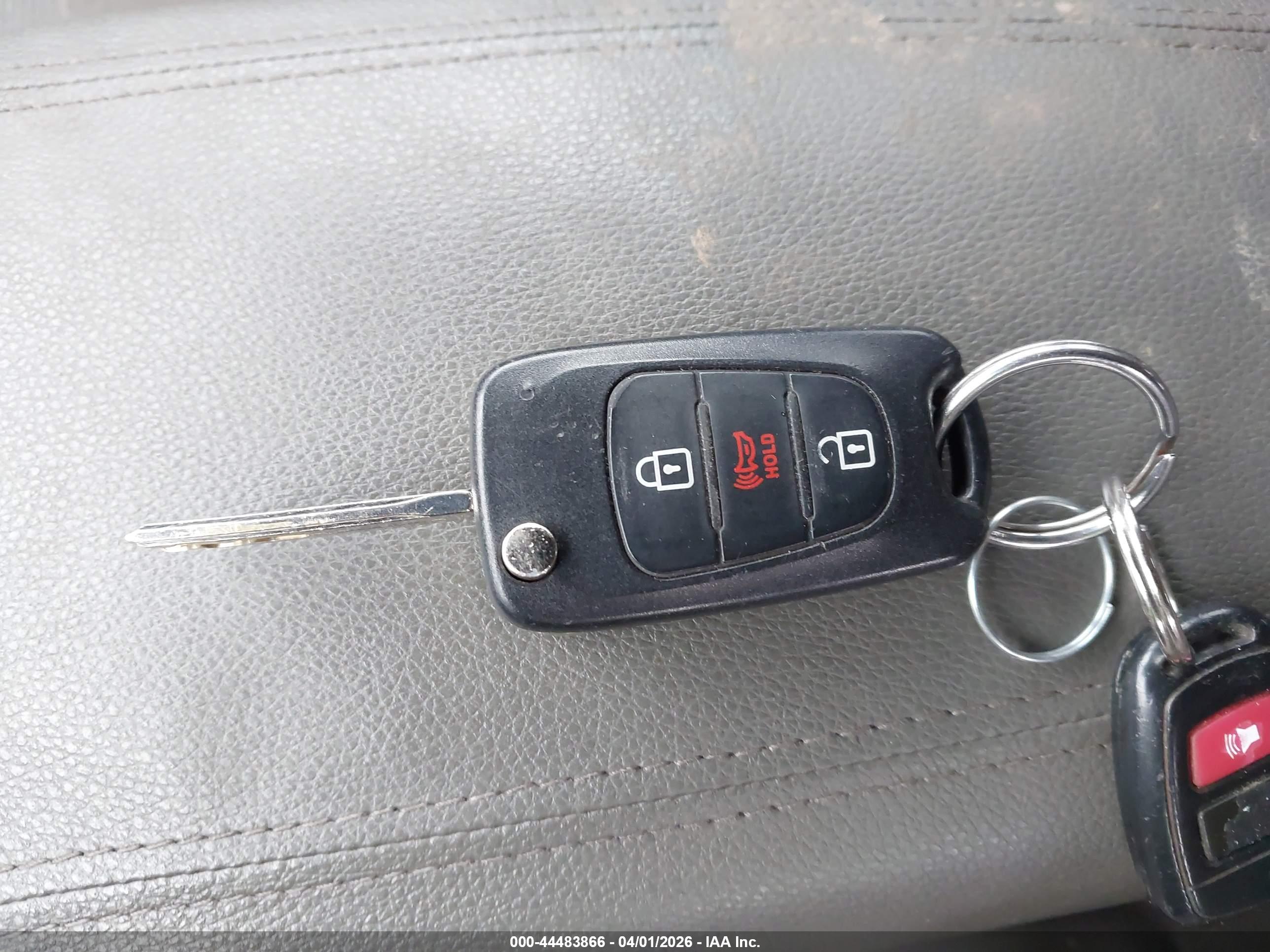 KIA SPORTAGE image 11