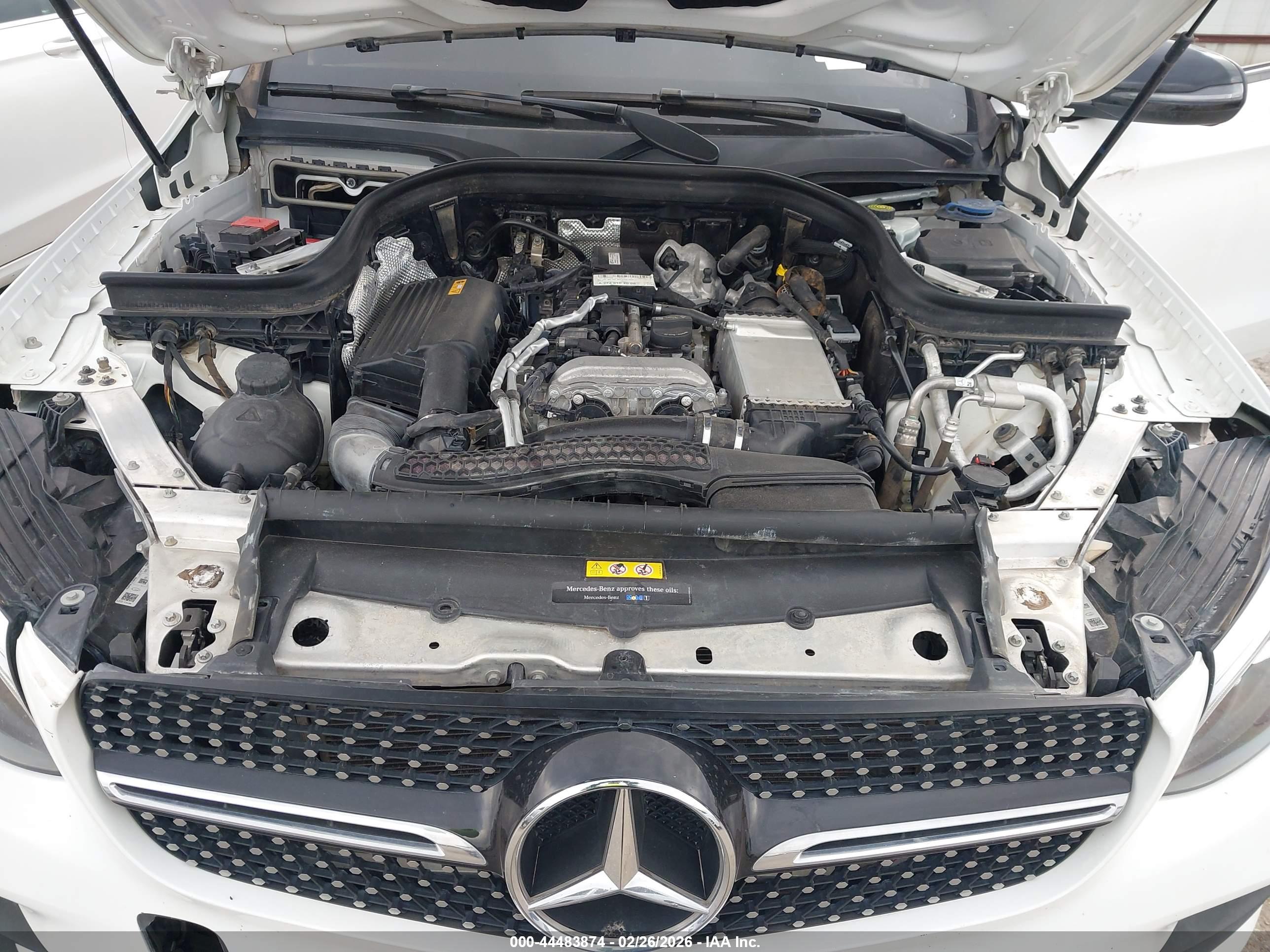 MERCEDES-BENZ GLC image 10