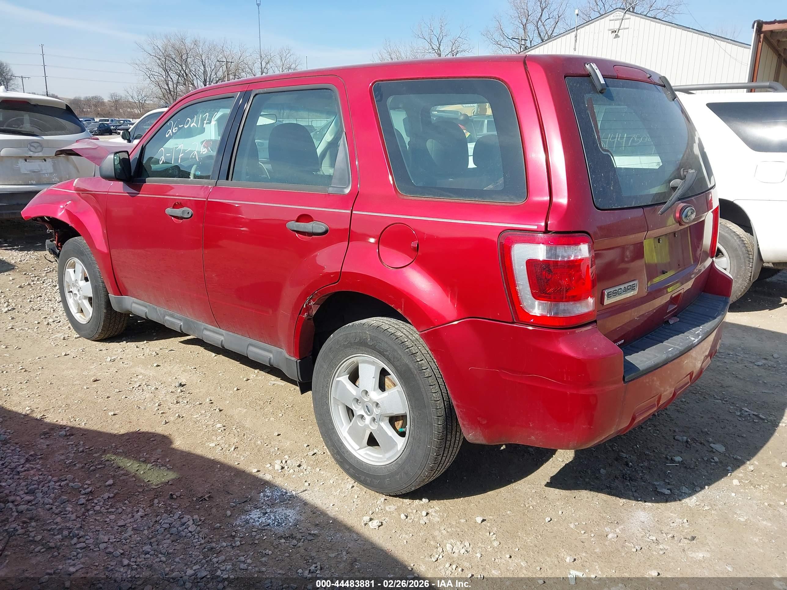 FORD ESCAPE image 3