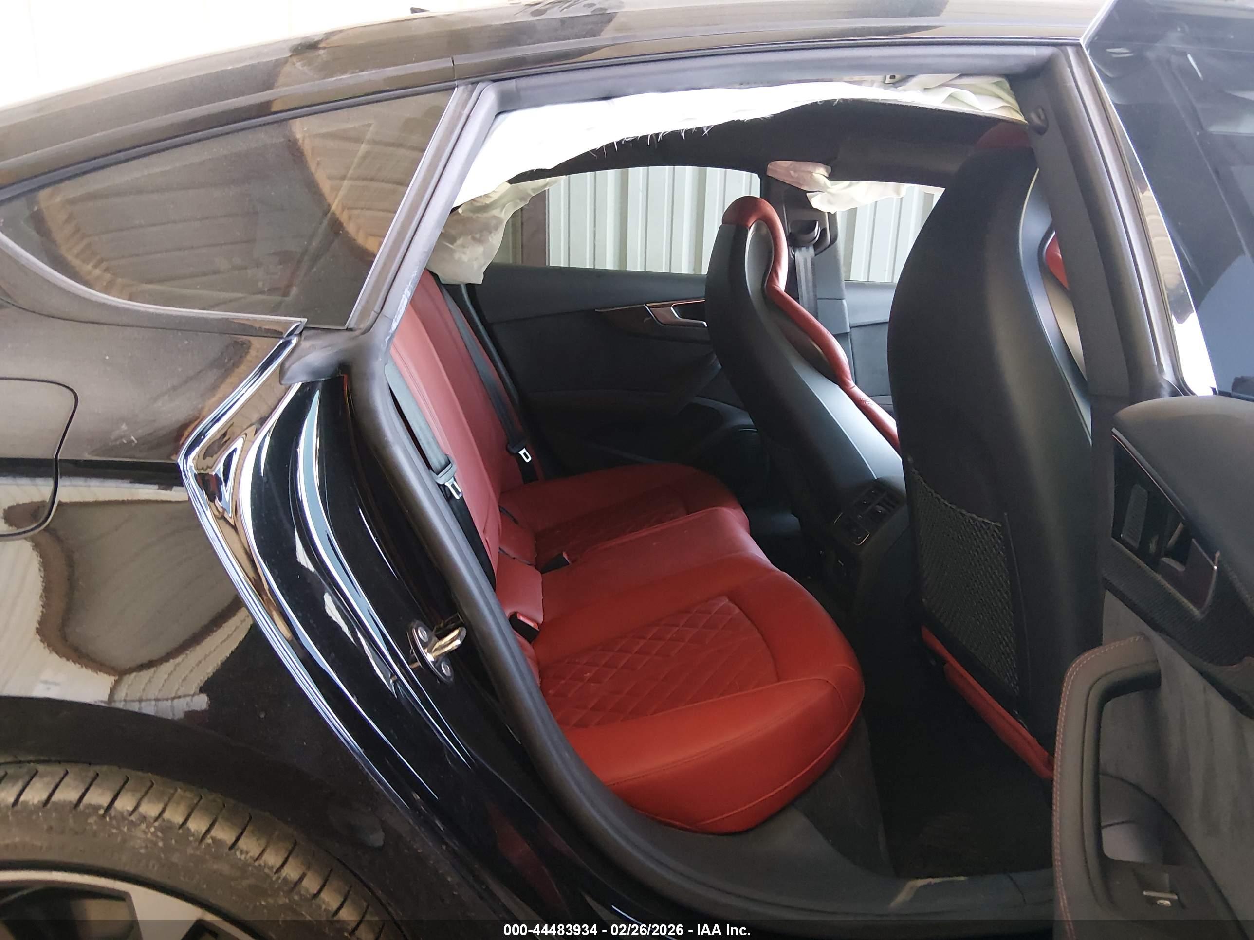 AUDI S5 image 8