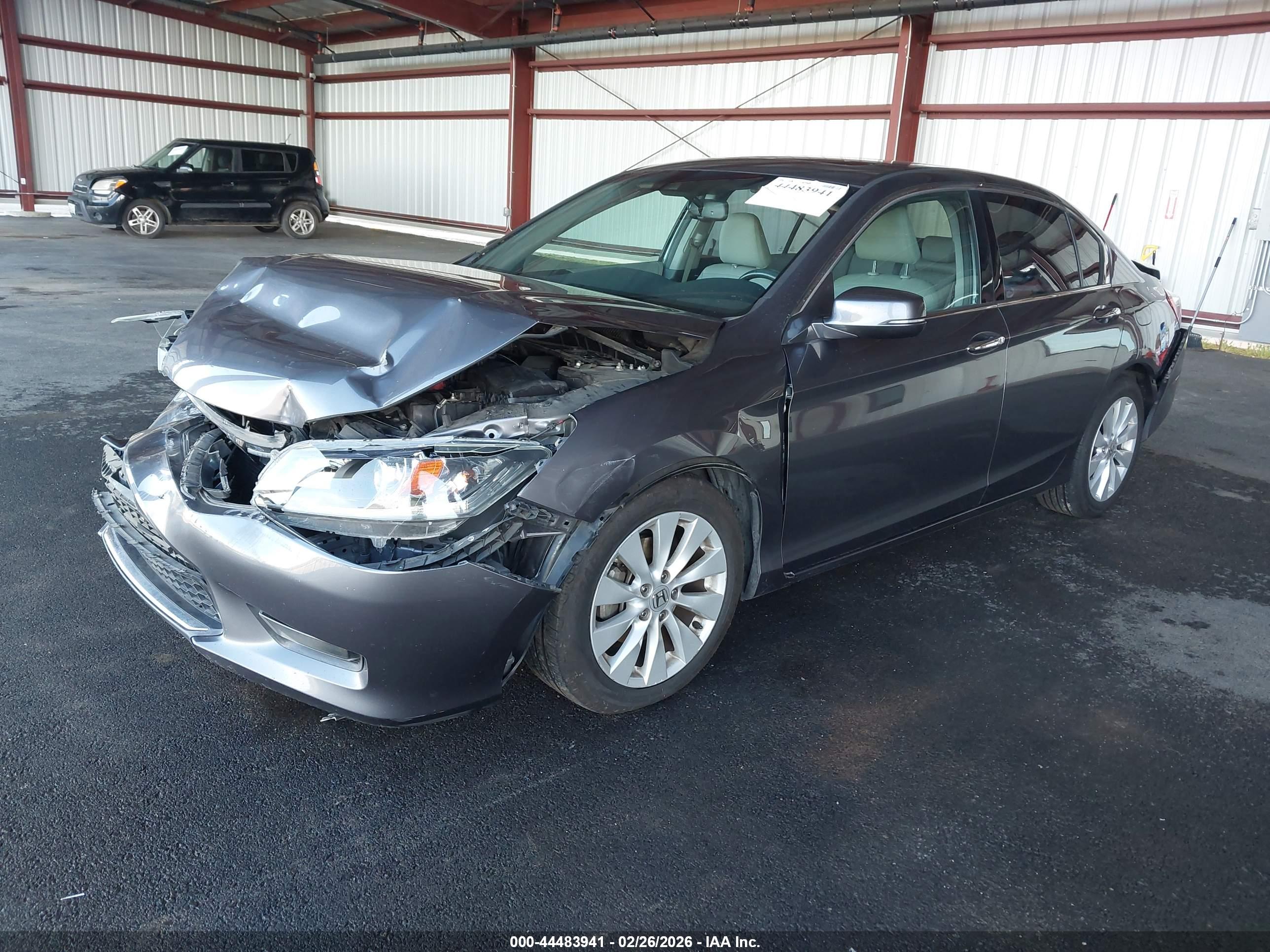 HONDA ACCORD image 2