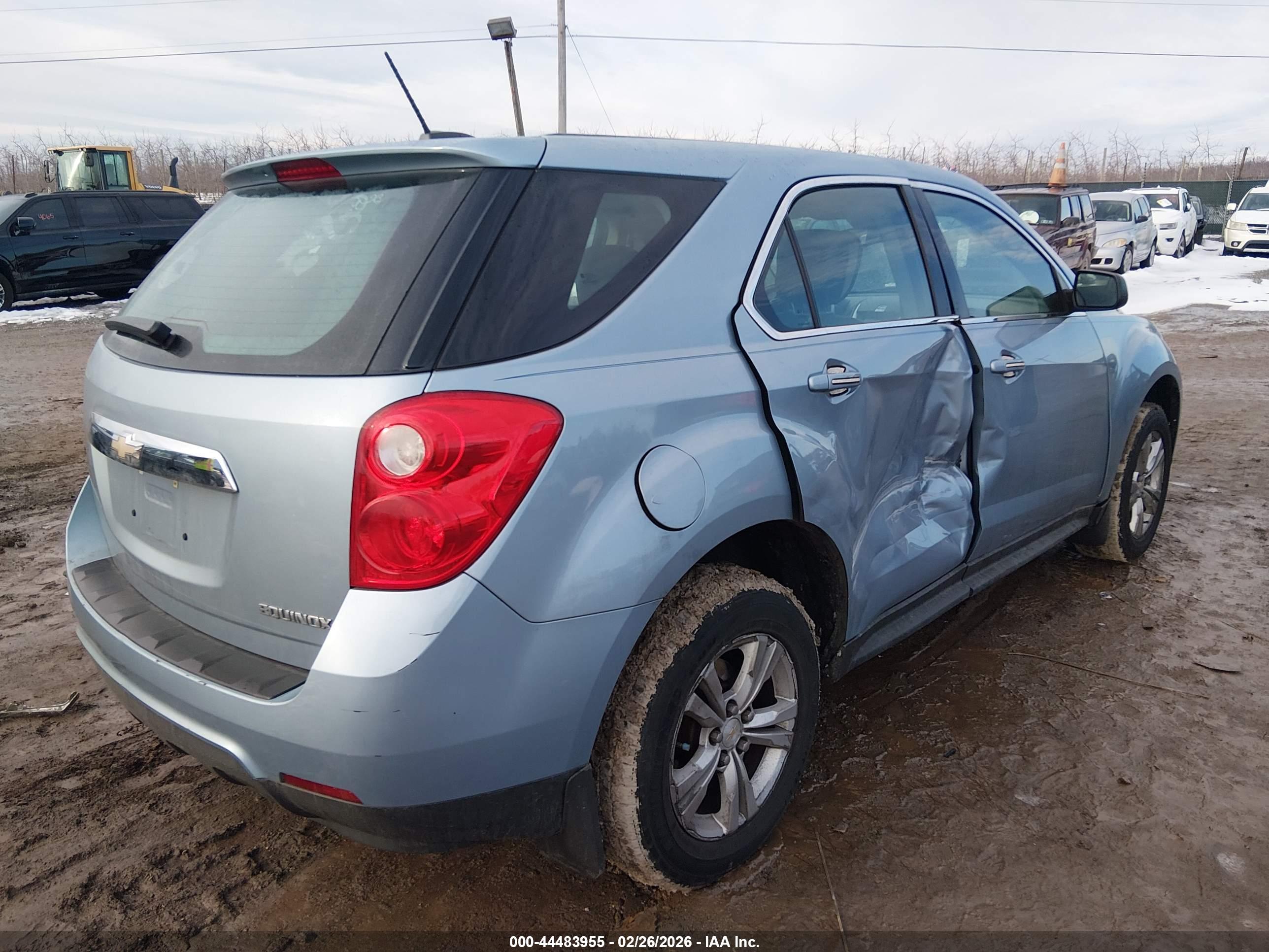 CHEVROLET EQUINOX image 4
