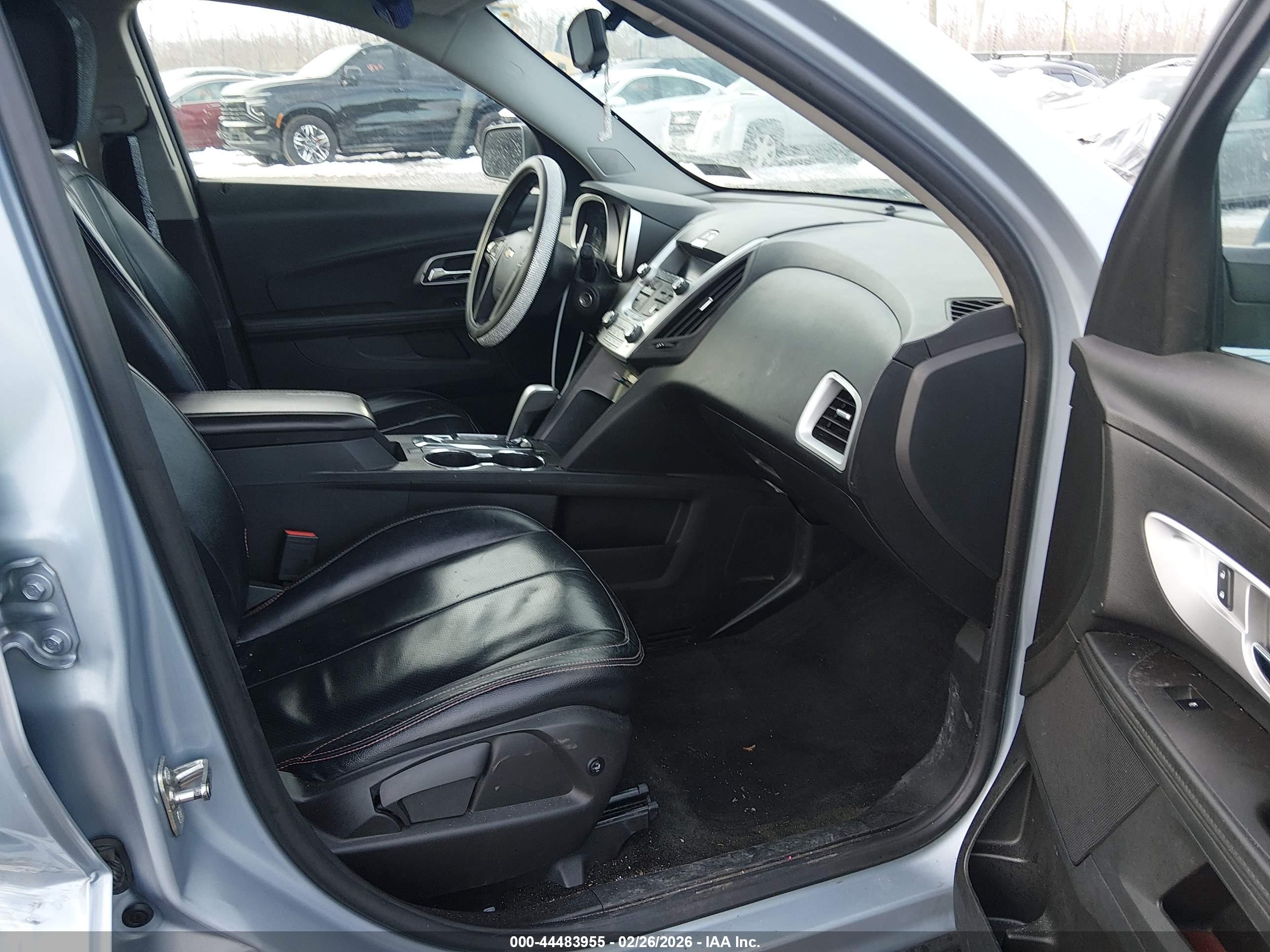 CHEVROLET EQUINOX image 5