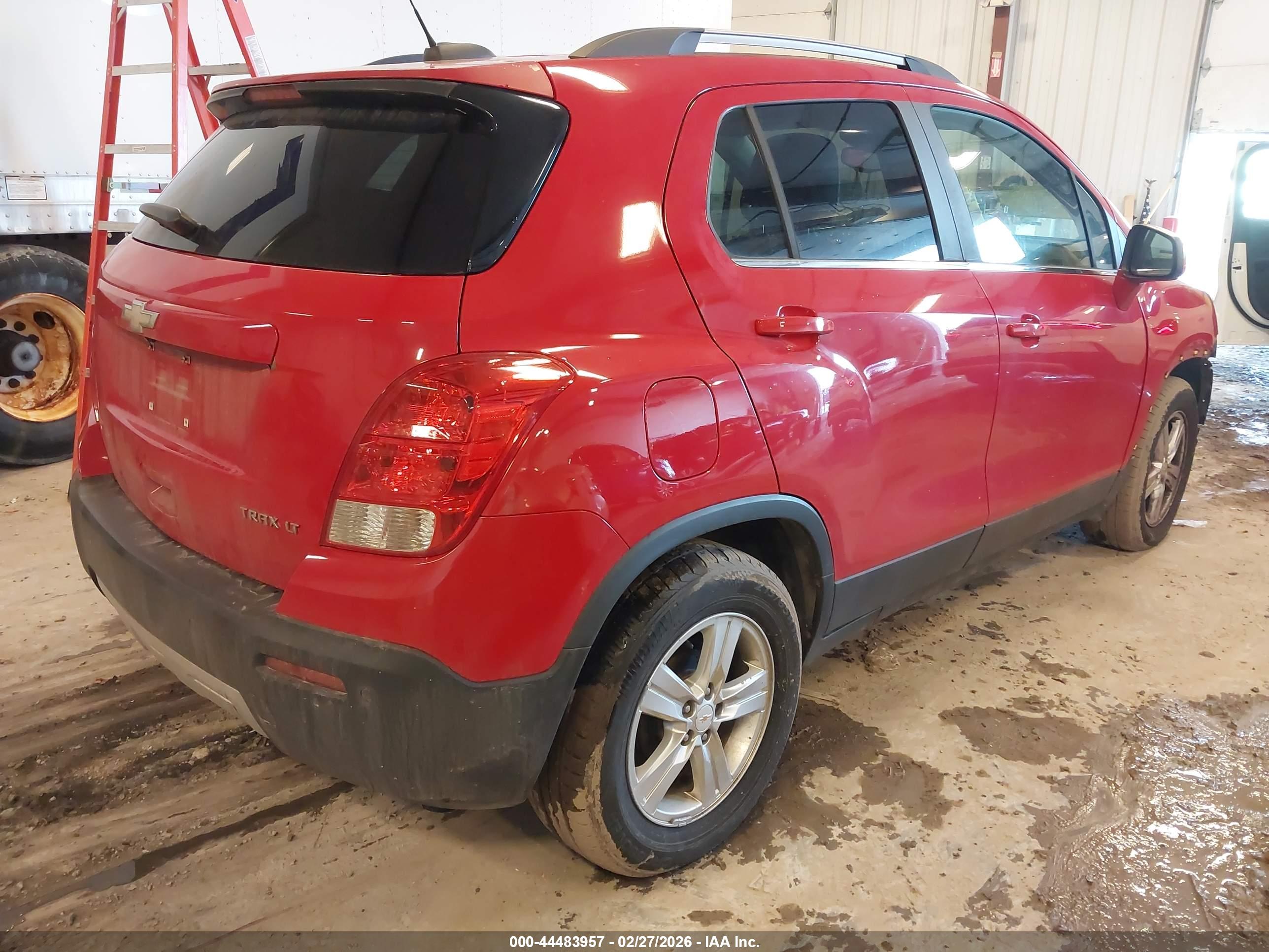 CHEVROLET TRAX image 4