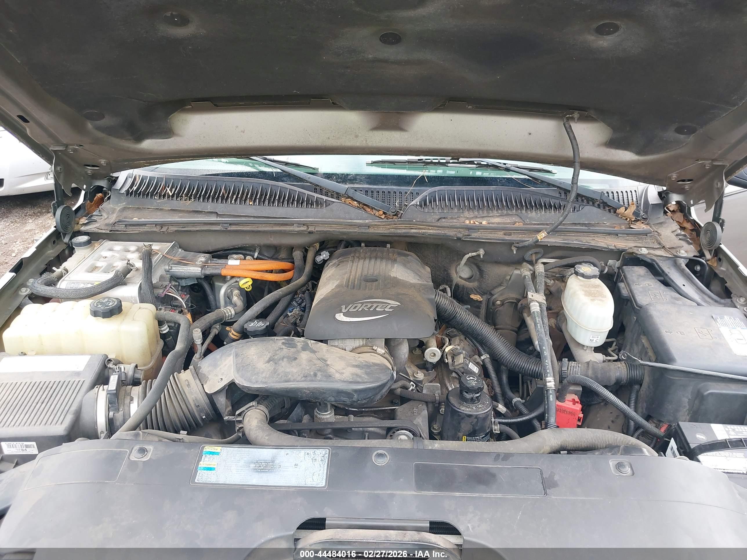 CHEVROLET SILVERADO image 10