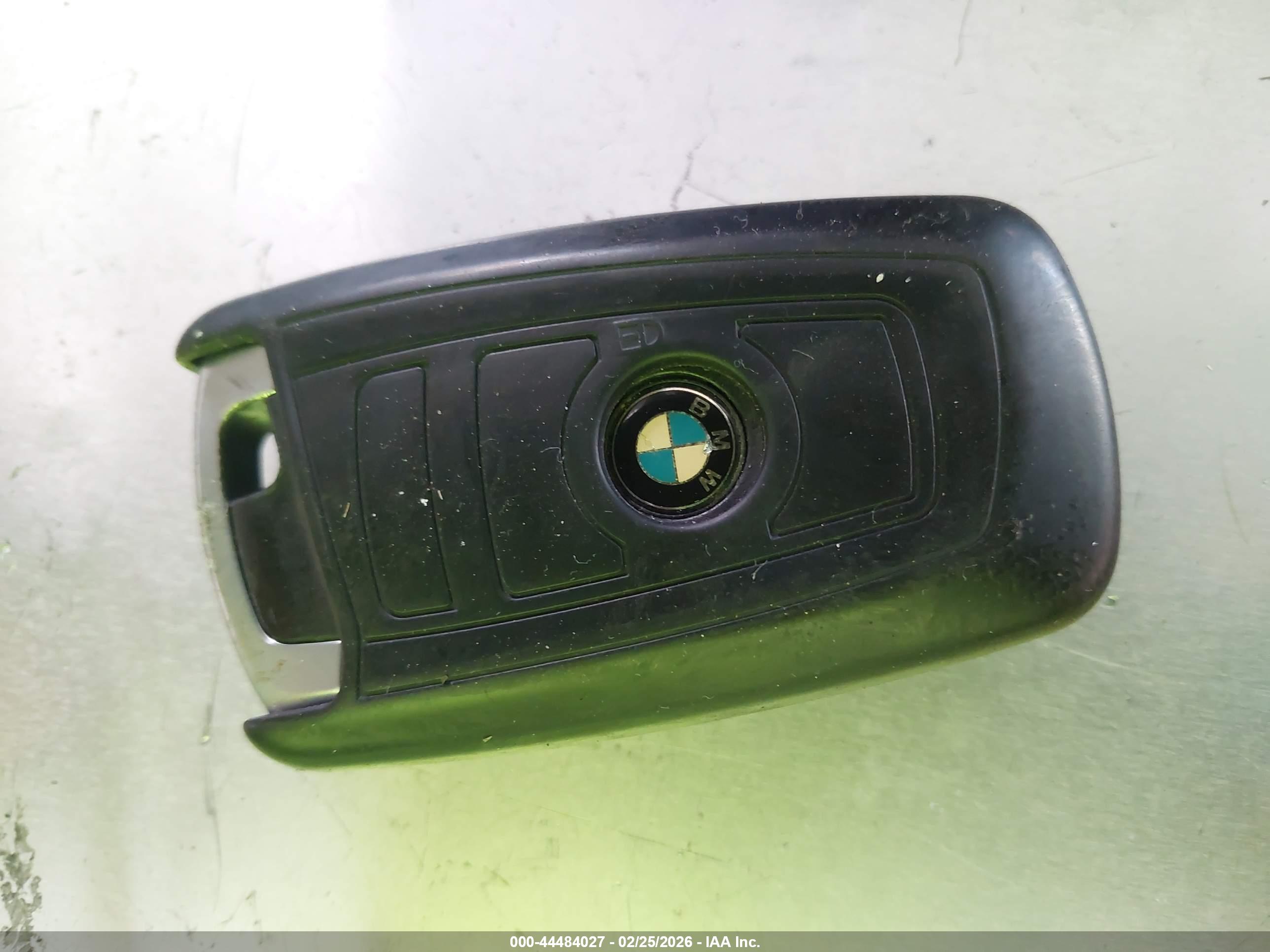 BMW 750LI image 11