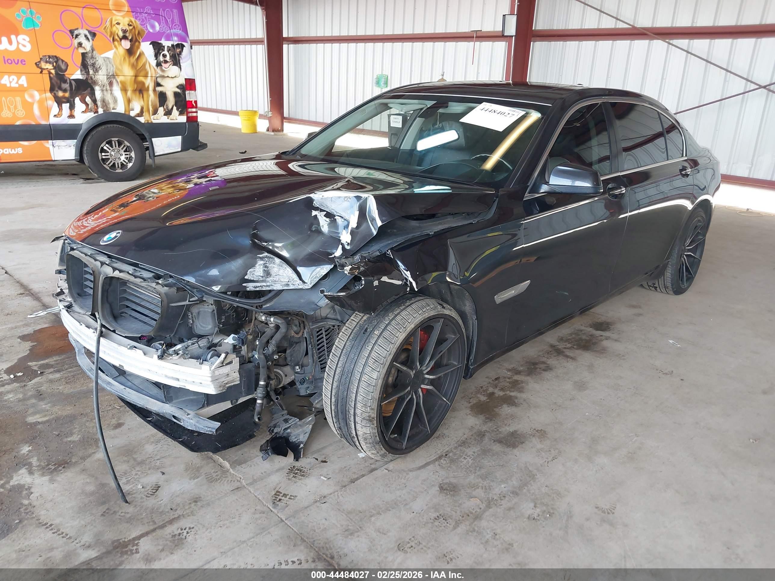 BMW 750LI image 2