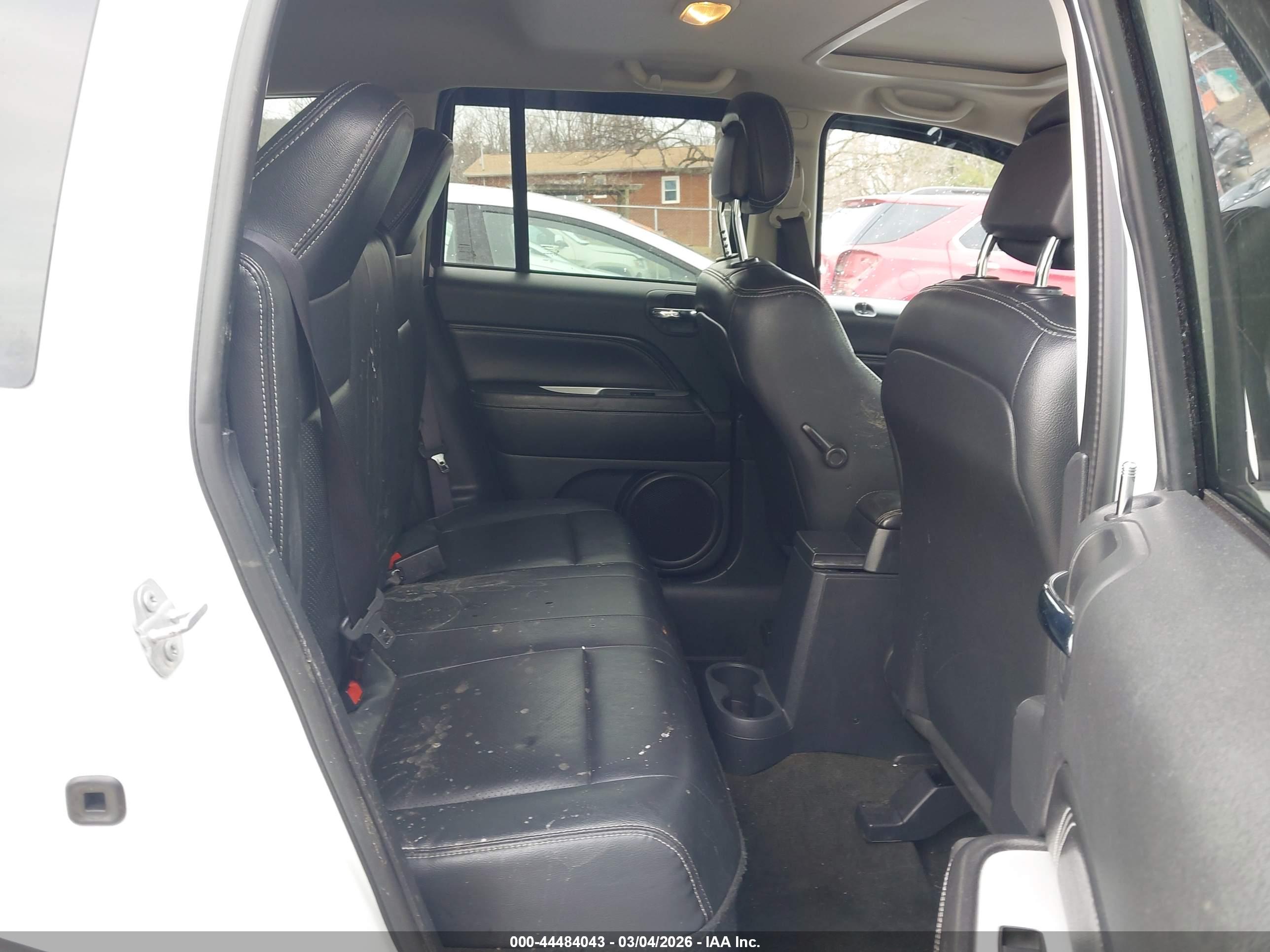 JEEP COMPASS image 8