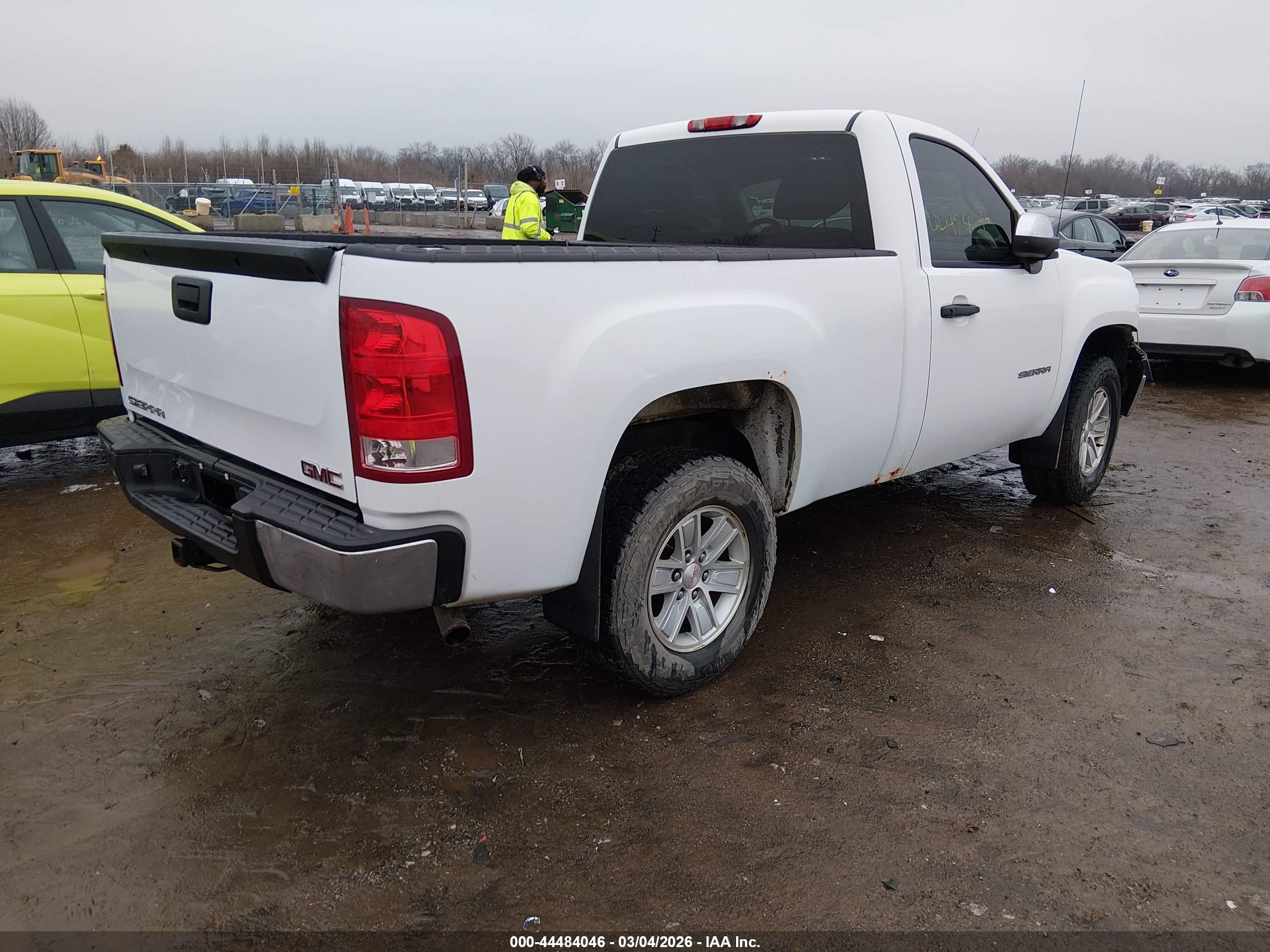 GMC SIERRA image 4