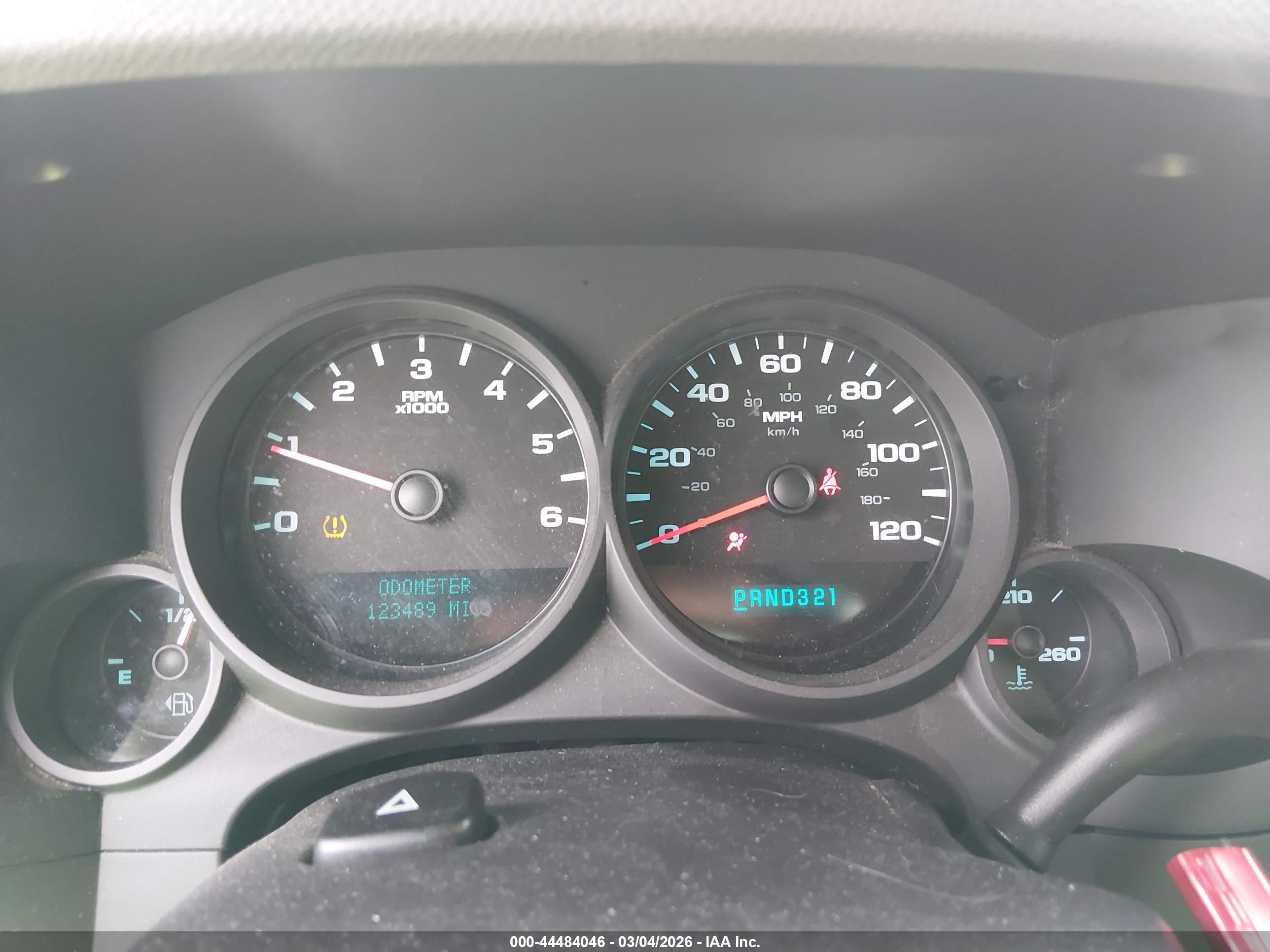GMC SIERRA image 7