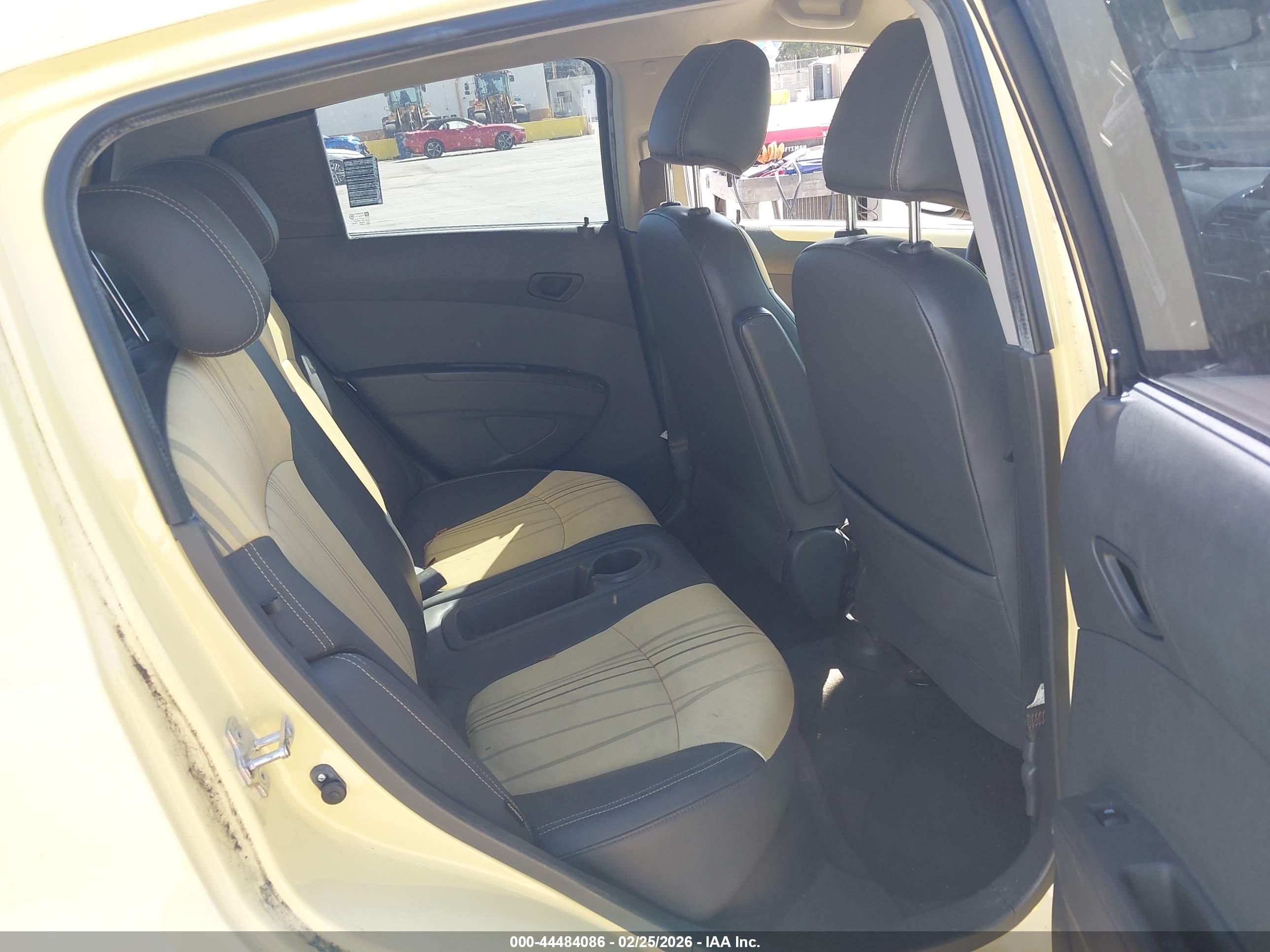 CHEVROLET SPARK image 8