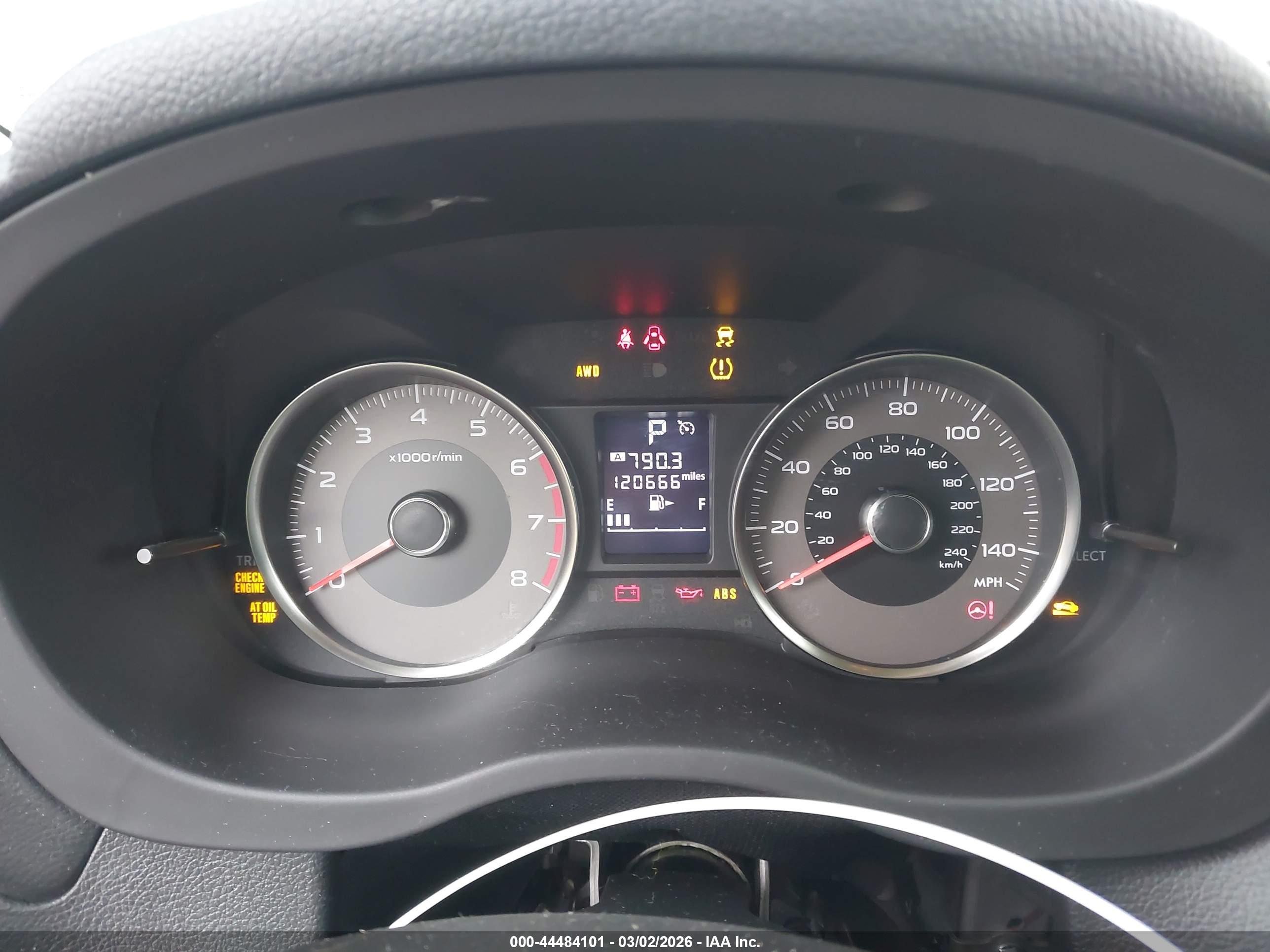 SUBARU FORESTER image 7