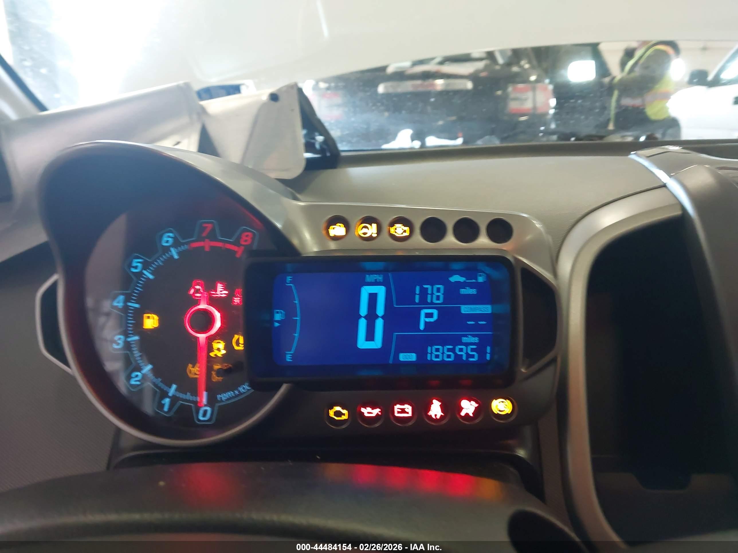 CHEVROLET SONIC image 7