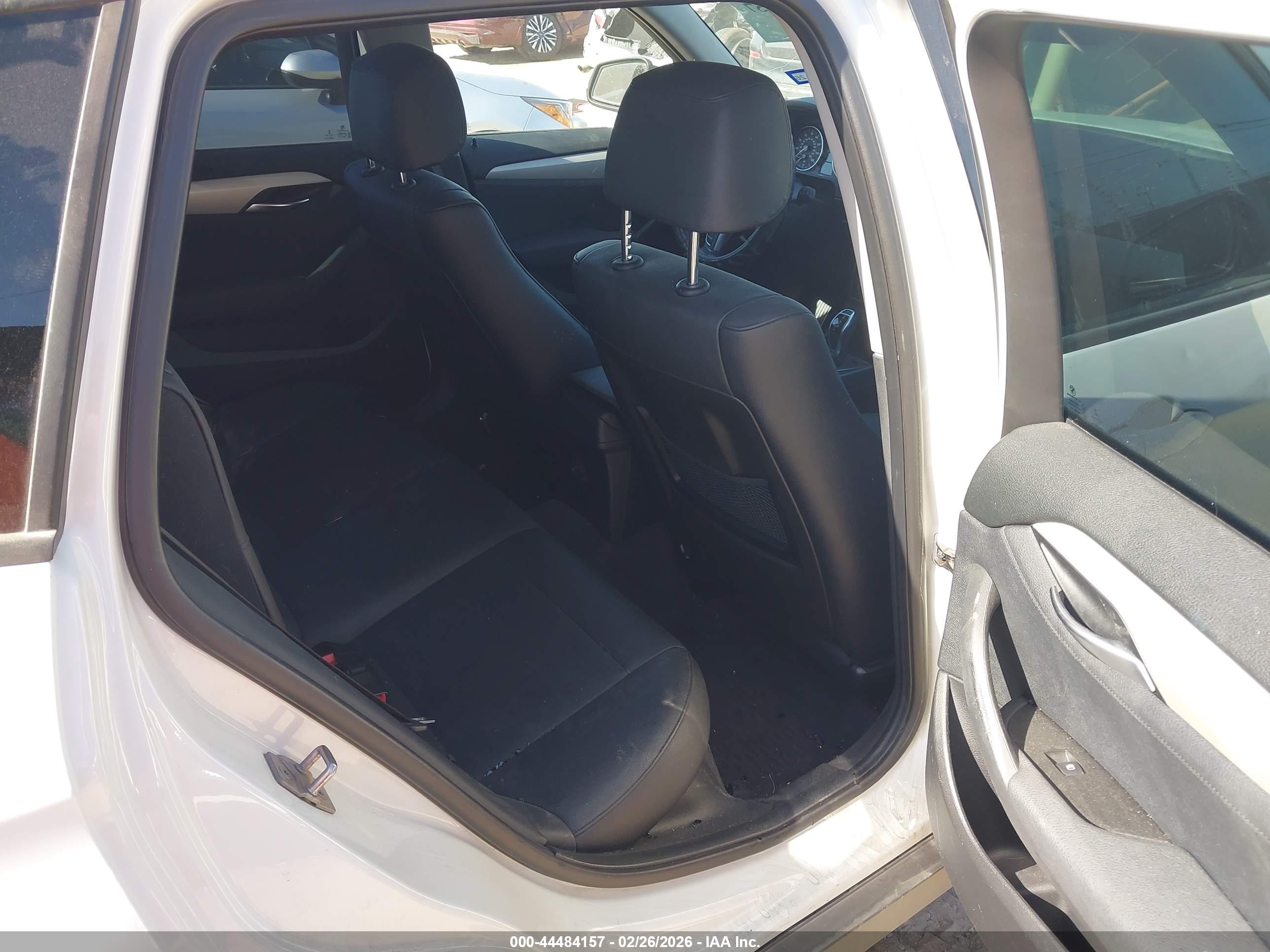 BMW X1 image 8