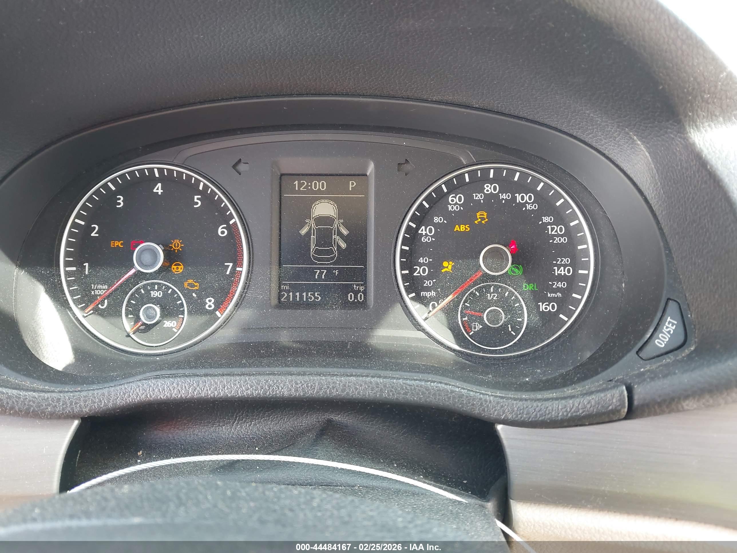 VOLKSWAGEN PASSAT image 7