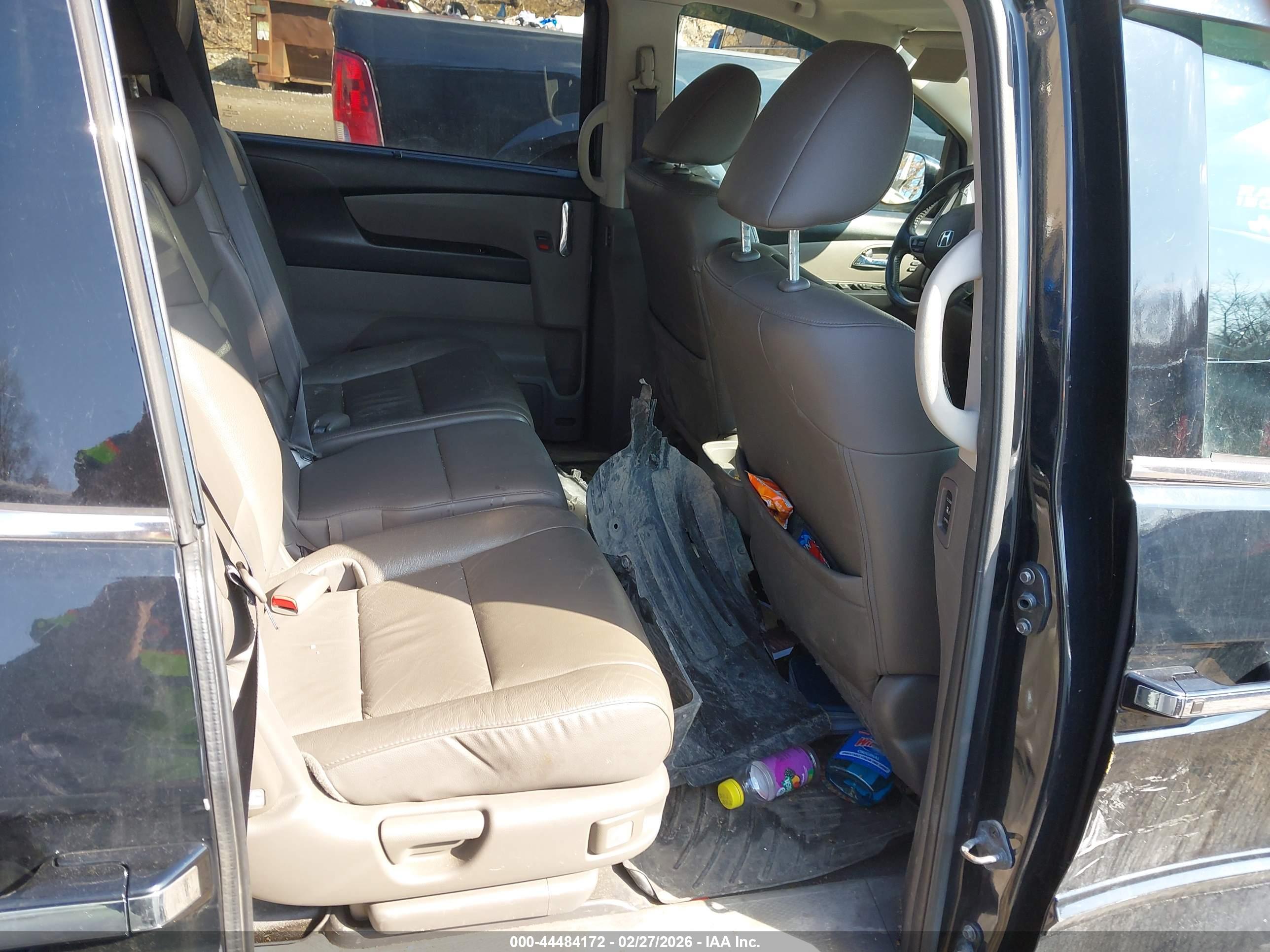 HONDA ODYSSEY image 8